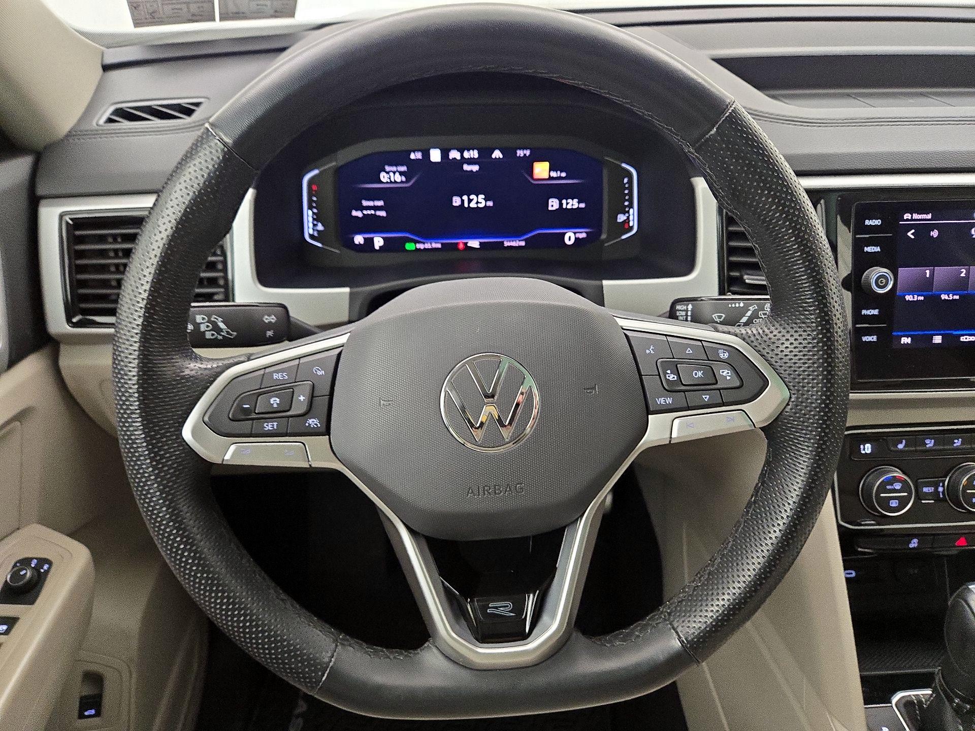 Thumbnail: 2022 Volkswagen Atlas - 10