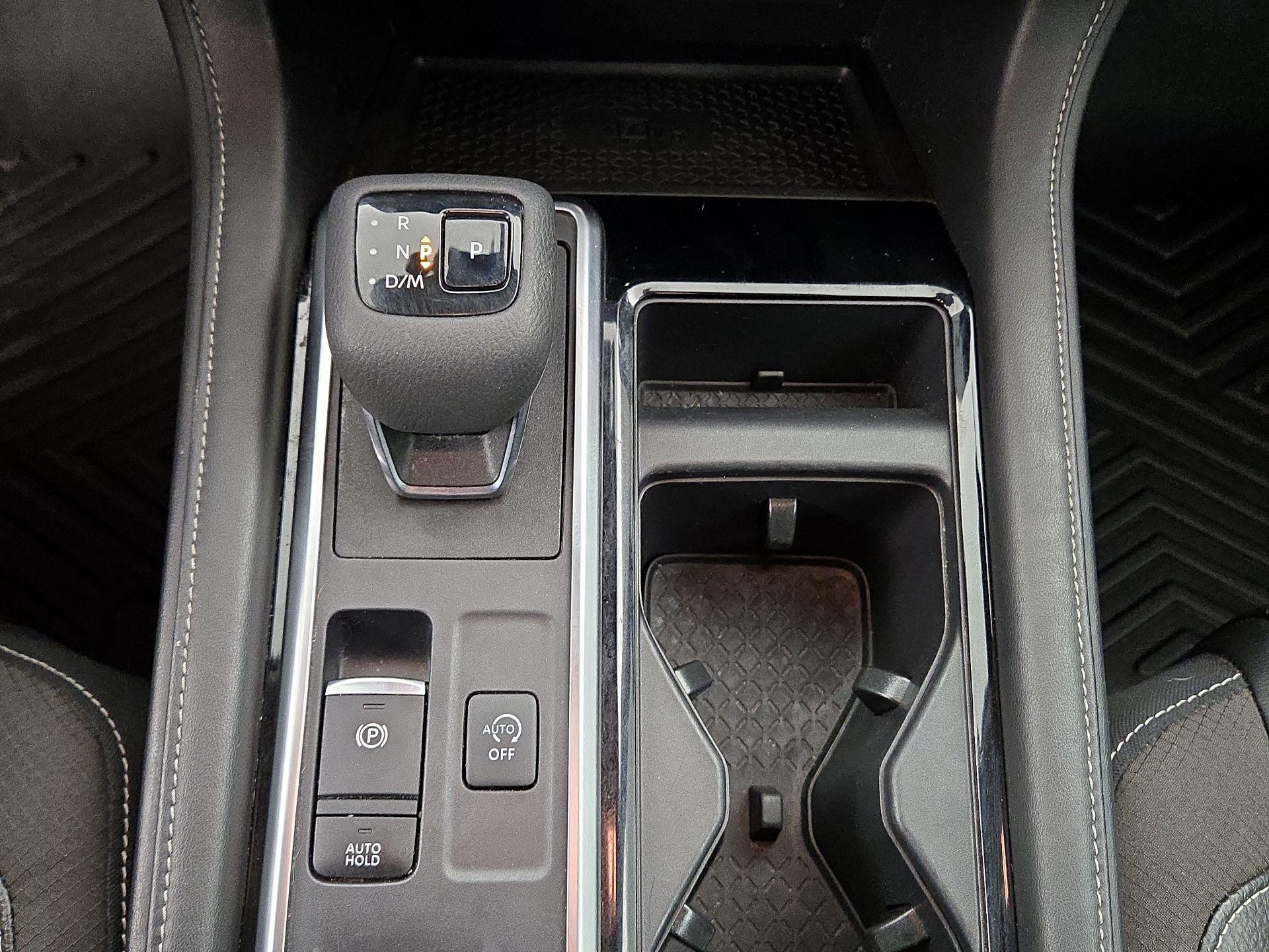 Thumbnail: 2023 Nissan Pathfinder - 17