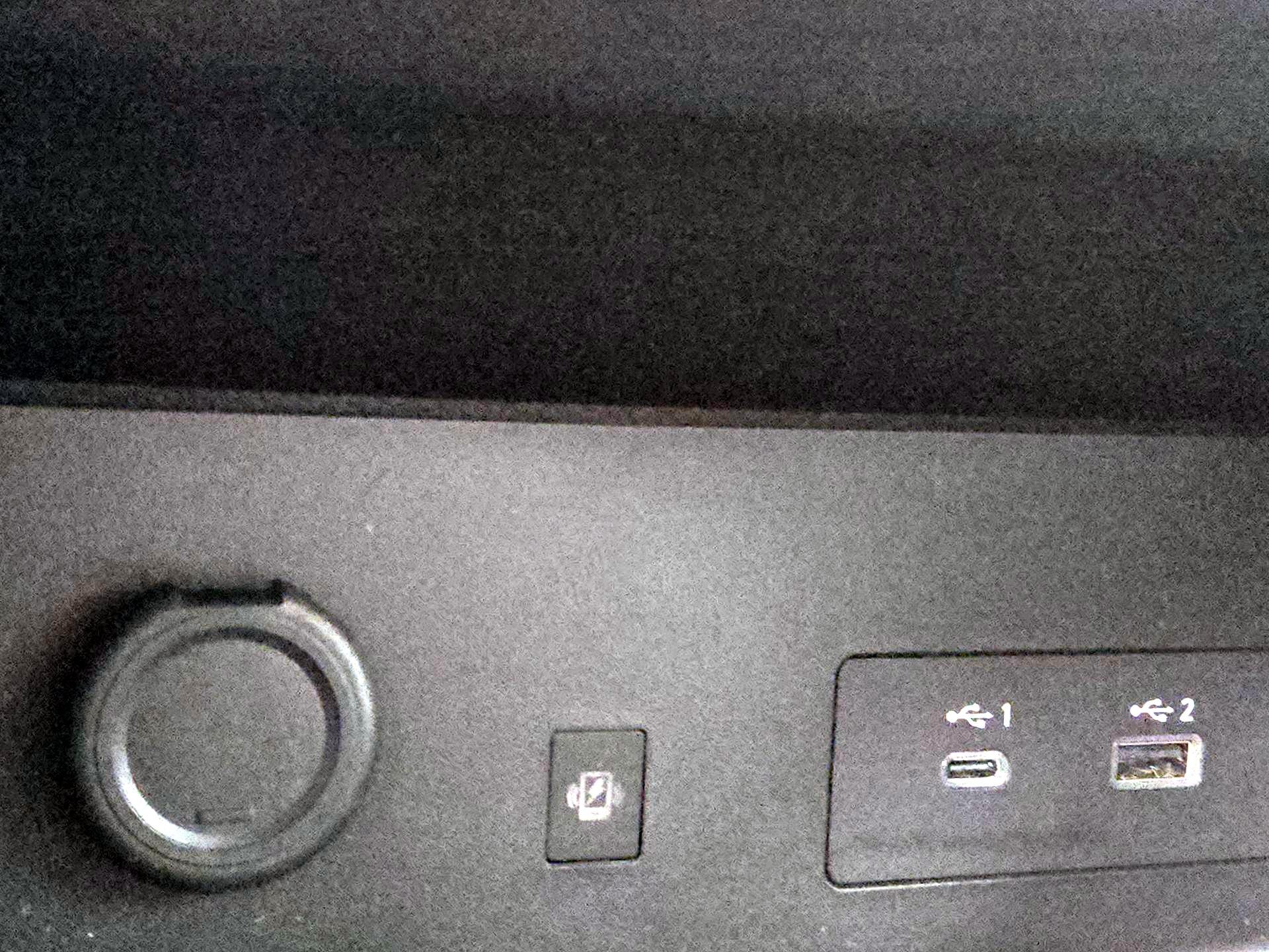 Thumbnail: 2023 Nissan Pathfinder - 18