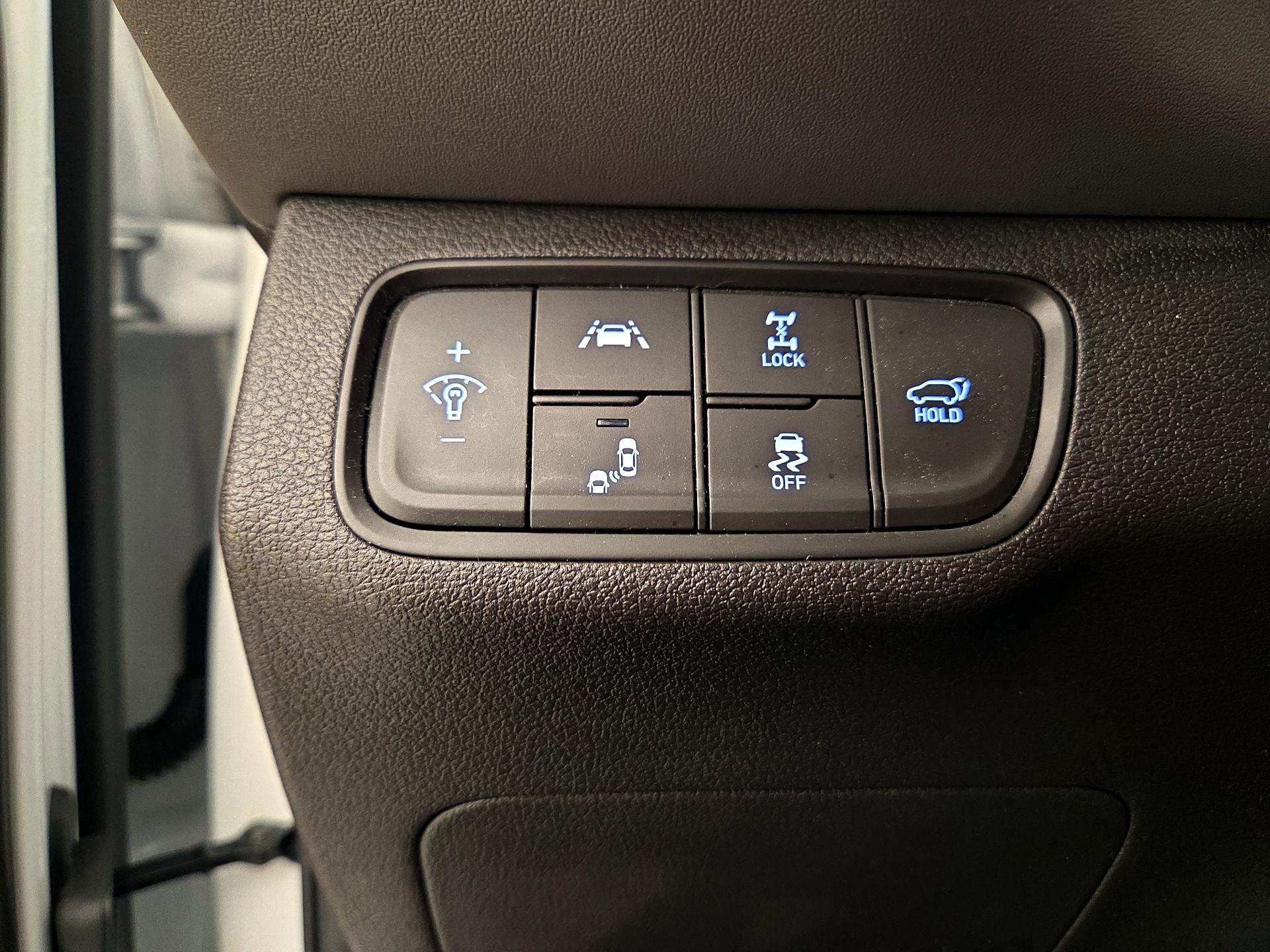 Thumbnail: 2020 Hyundai Santa Fe - 13