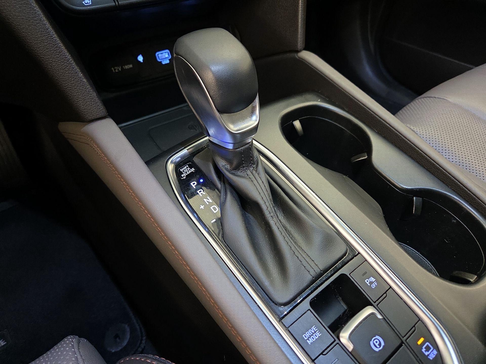 Thumbnail: 2020 Hyundai Santa Fe - 17