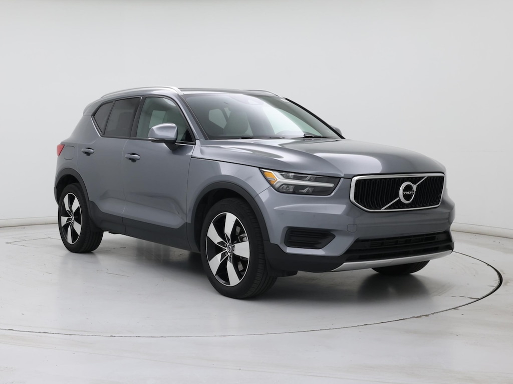 Volvo XC40 T5 Momentum AWD