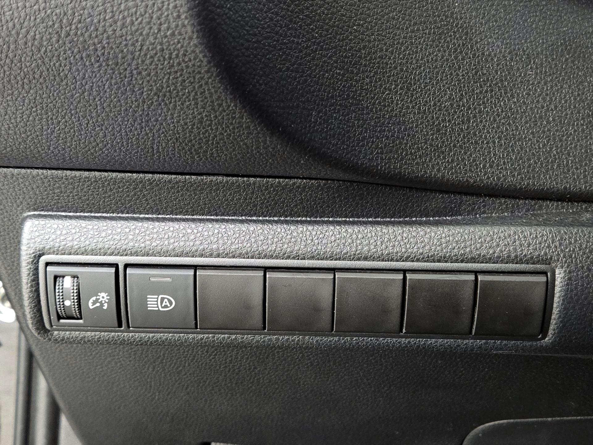 Thumbnail: 2023 Toyota Corolla - 13