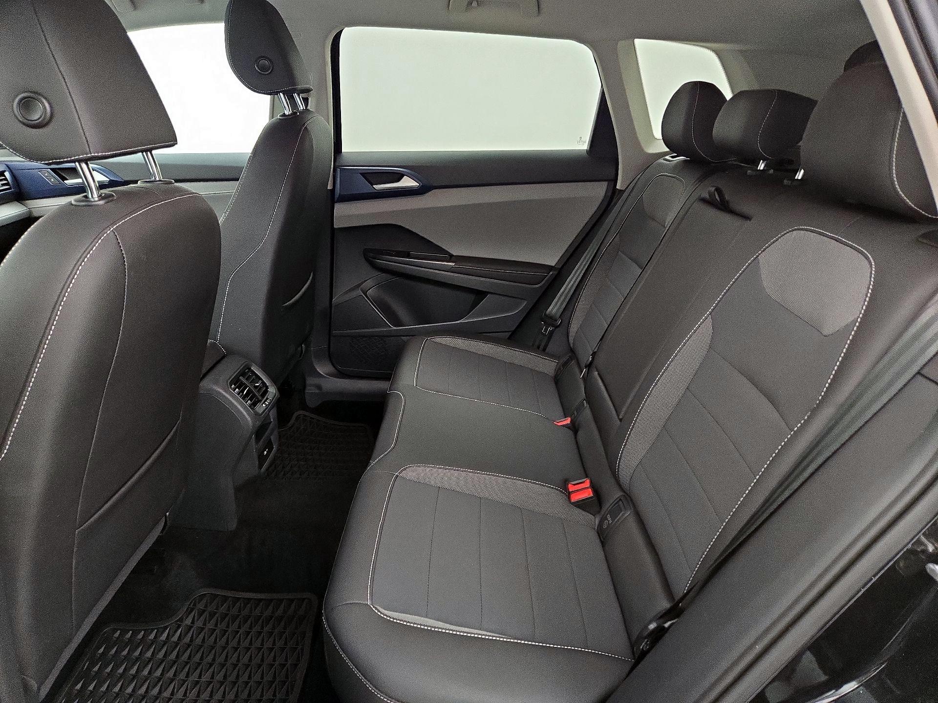 Thumbnail: 2024 Volkswagen Taos - 19