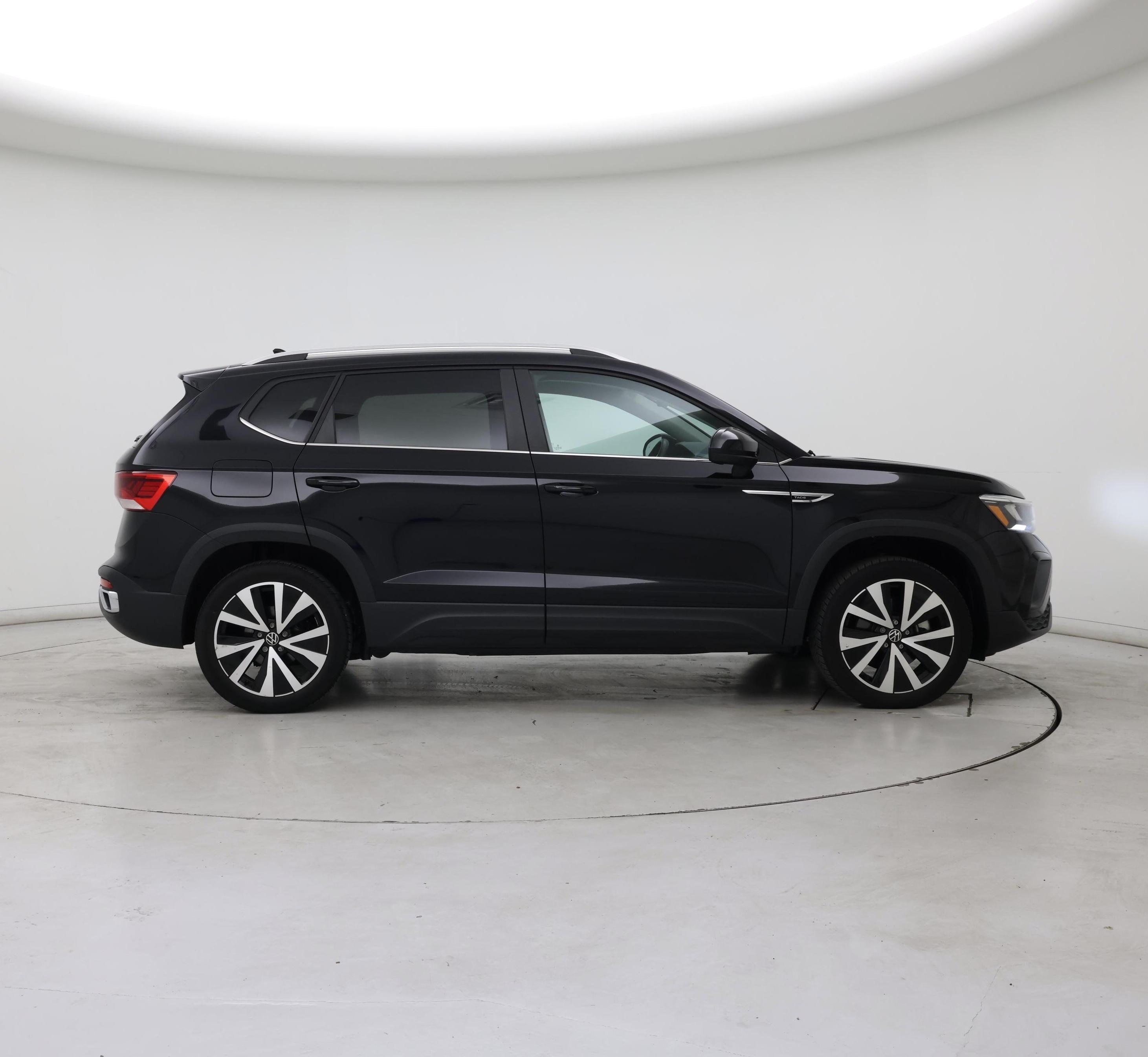 Thumbnail: 2024 Volkswagen Taos - 7