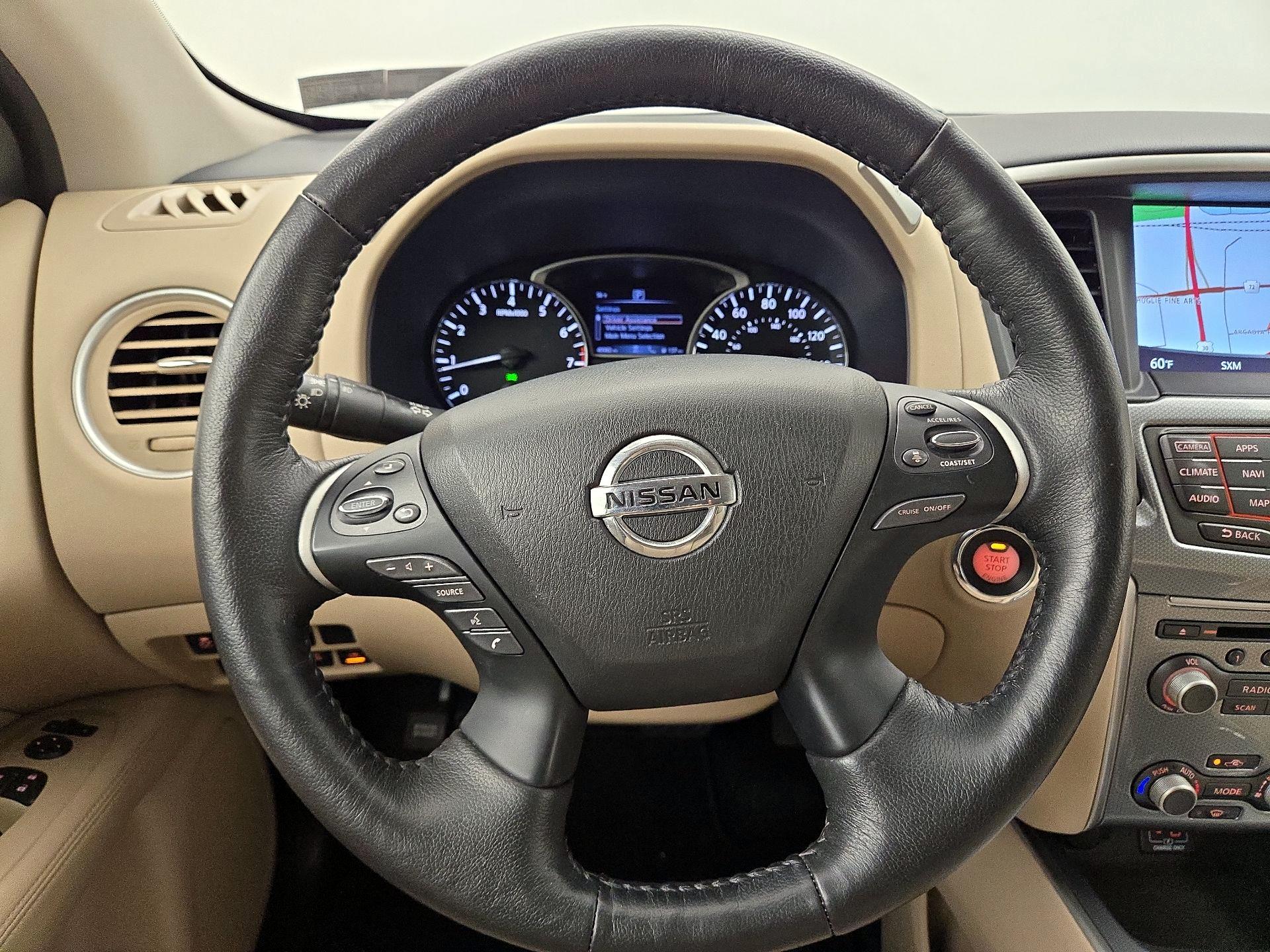 Thumbnail: 2020 Nissan Pathfinder - 10