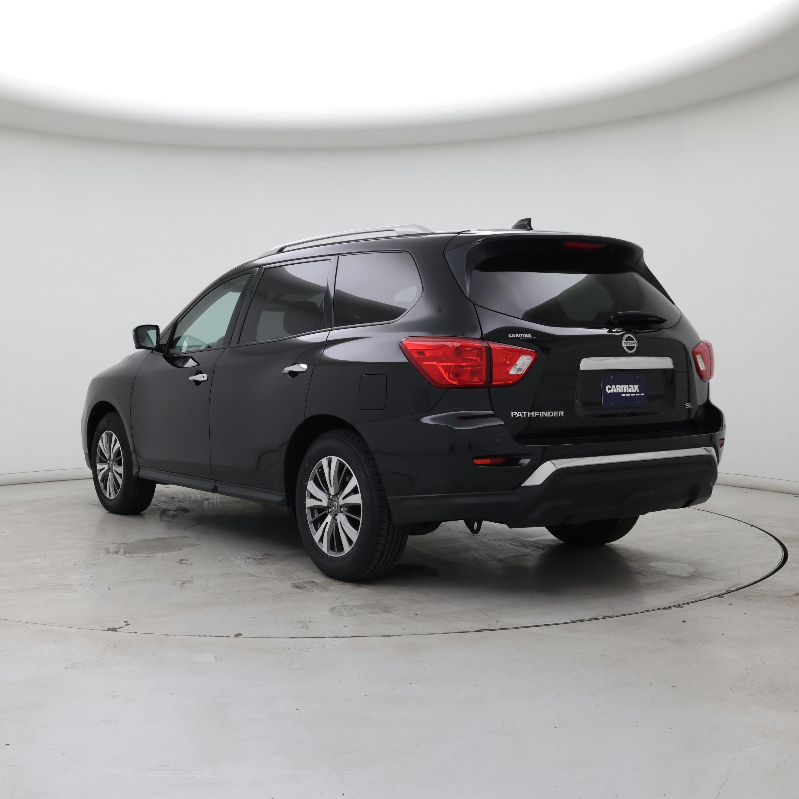 Thumbnail: 2020 Nissan Pathfinder - 2