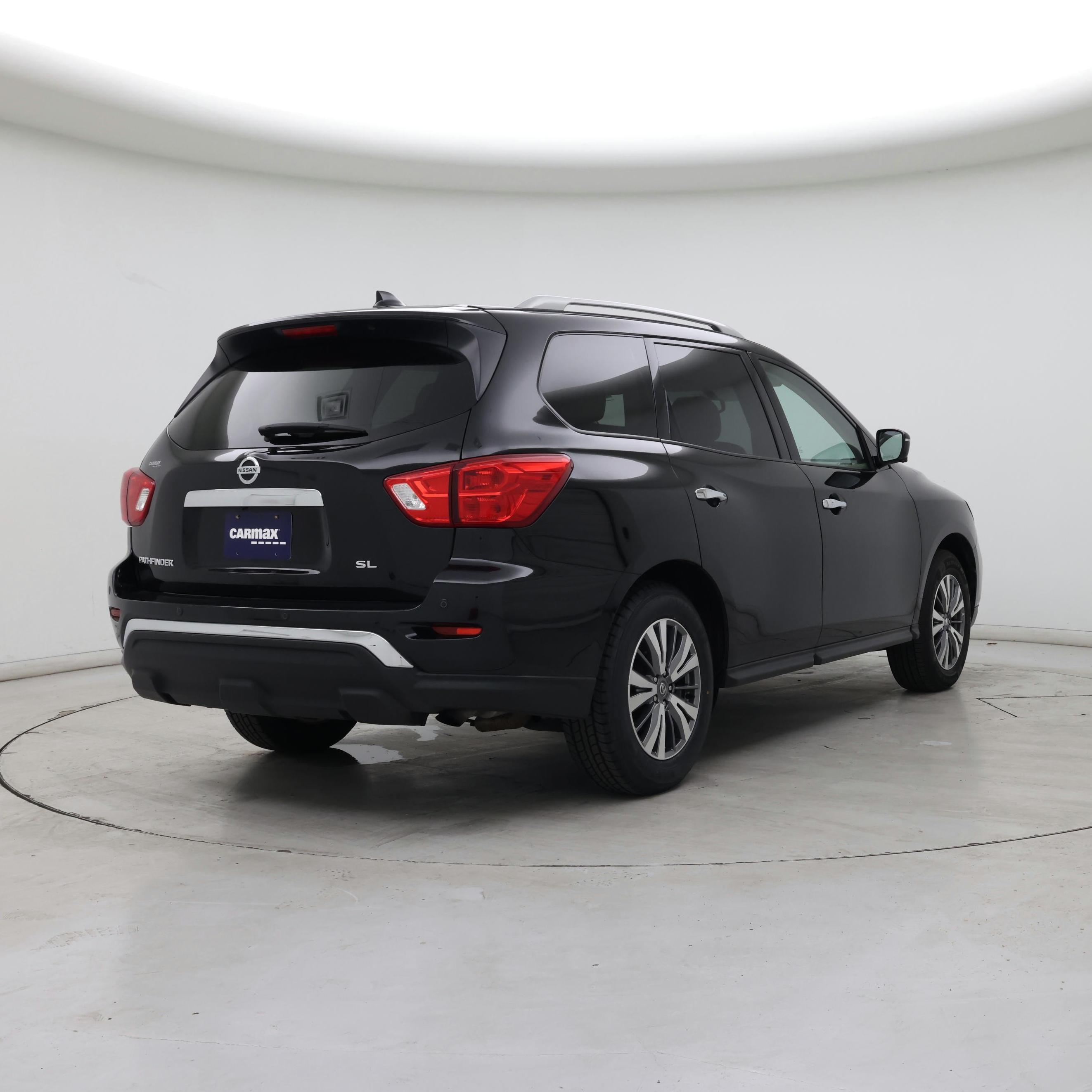 Thumbnail: 2020 Nissan Pathfinder - 8