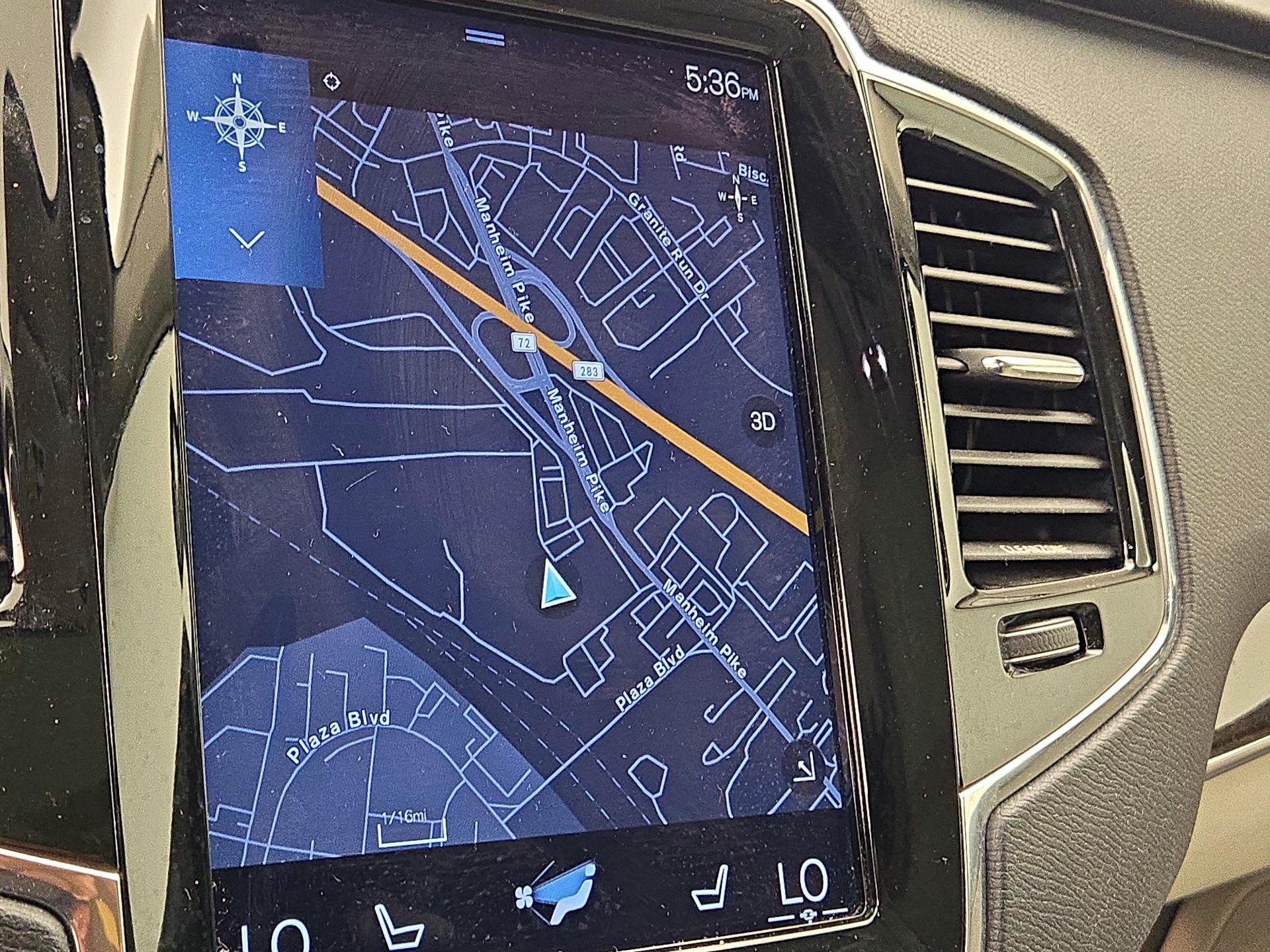 Thumbnail: 2016 Volvo XC90 - 13