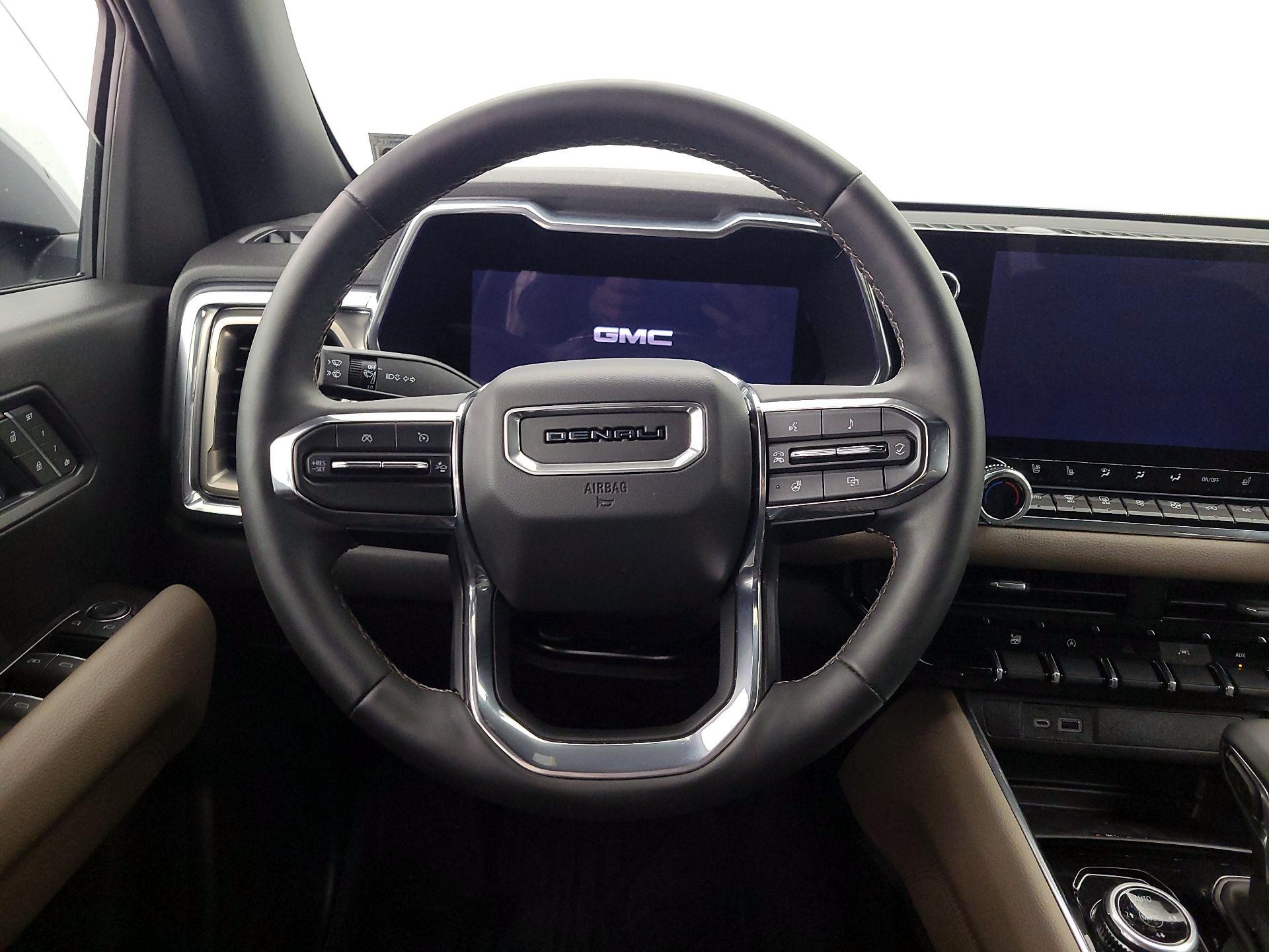 Thumbnail: 2026 GMC Canyon - 10
