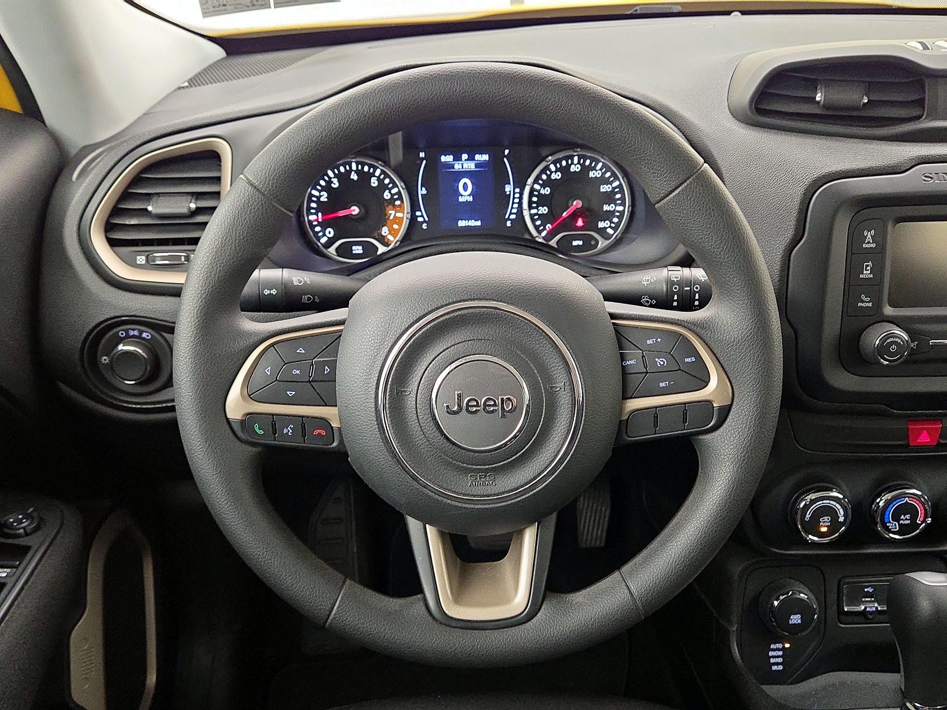 Thumbnail: 2017 Jeep Renegade - 10