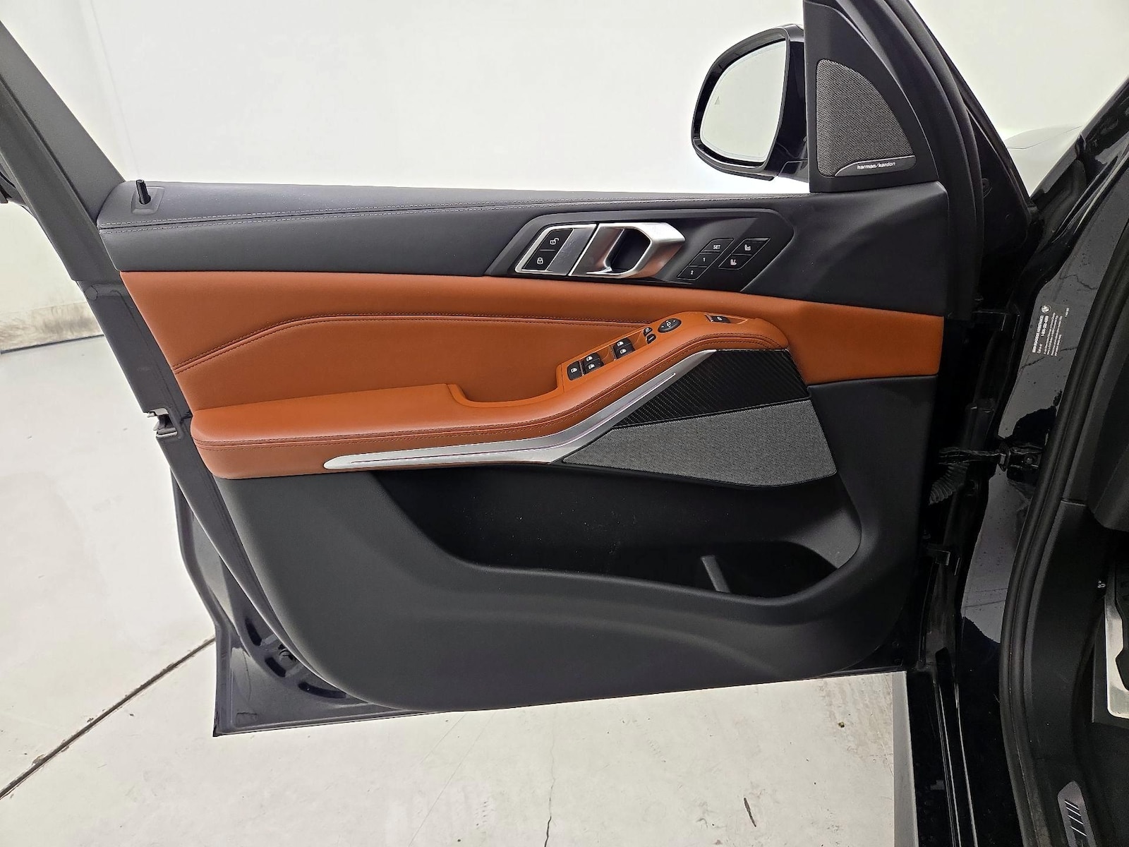 2022 BMW X5 M50i - Photo 13