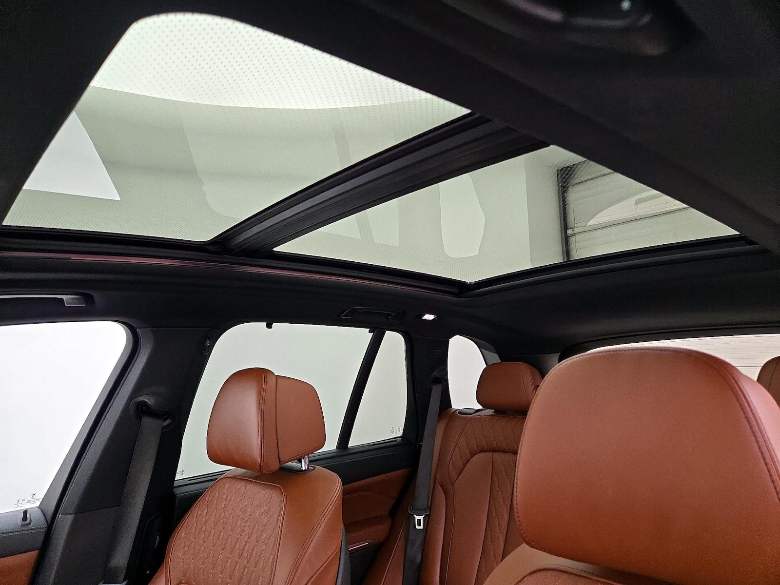 2022 BMW X5 M50i - Photo 21