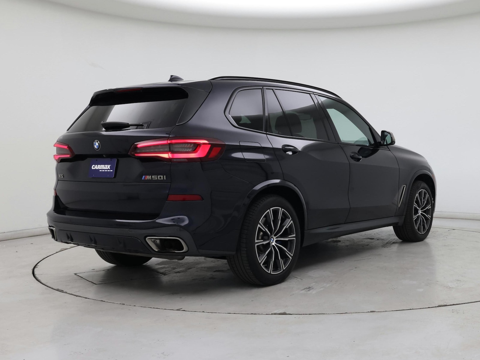 2022 BMW X5 M50i - Photo 9