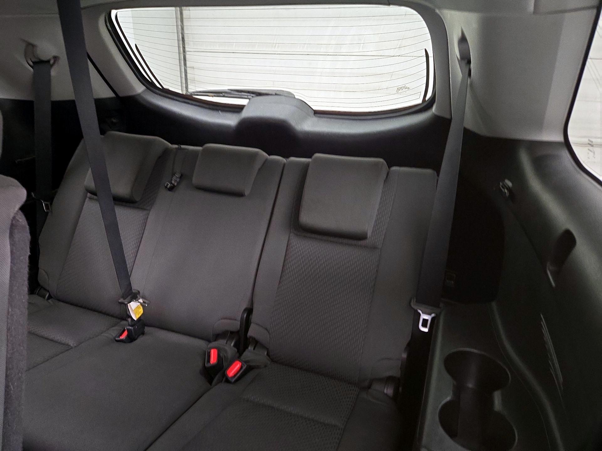 Thumbnail: 2016 Toyota Highlander - 19