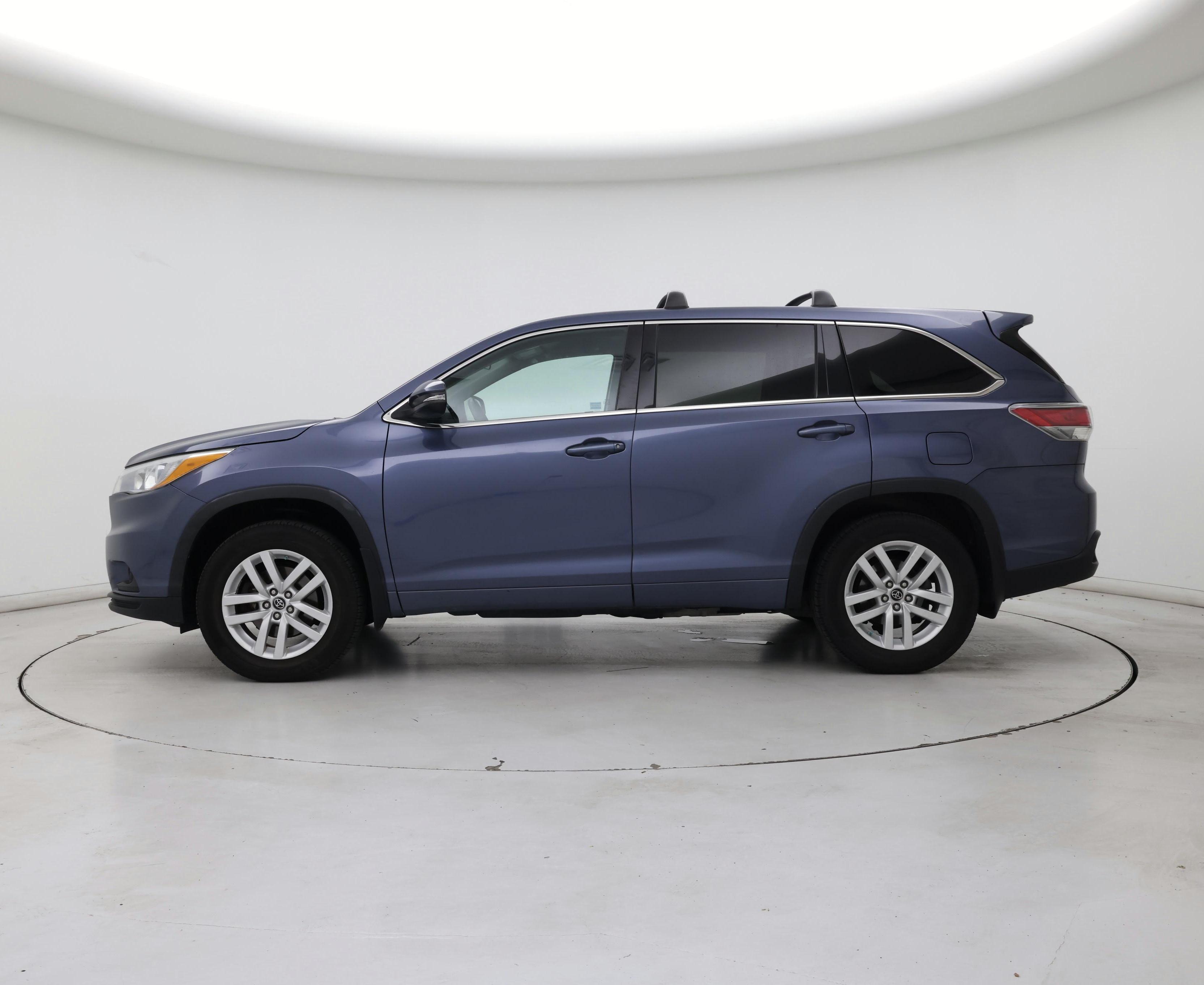 Thumbnail: 2016 Toyota Highlander - 3