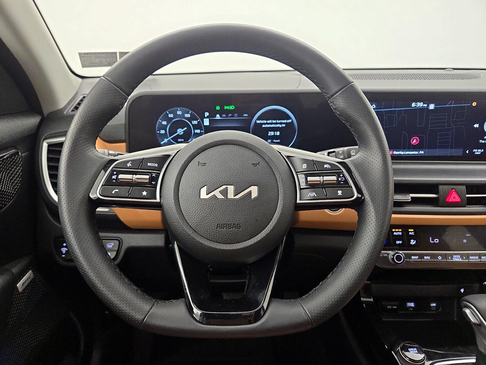 Thumbnail: 2024 Kia Seltos - 10