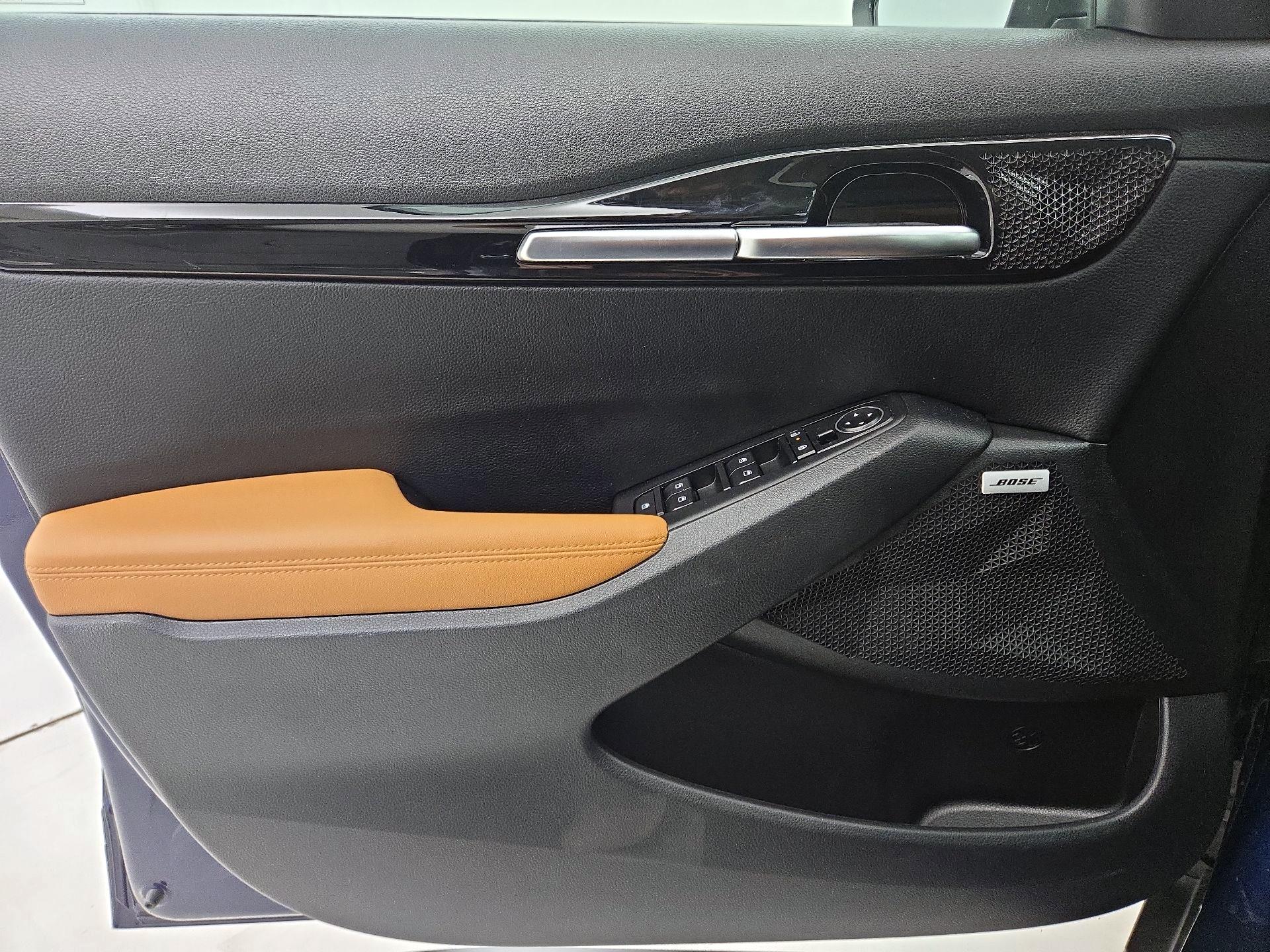 Thumbnail: 2024 Kia Seltos - 12