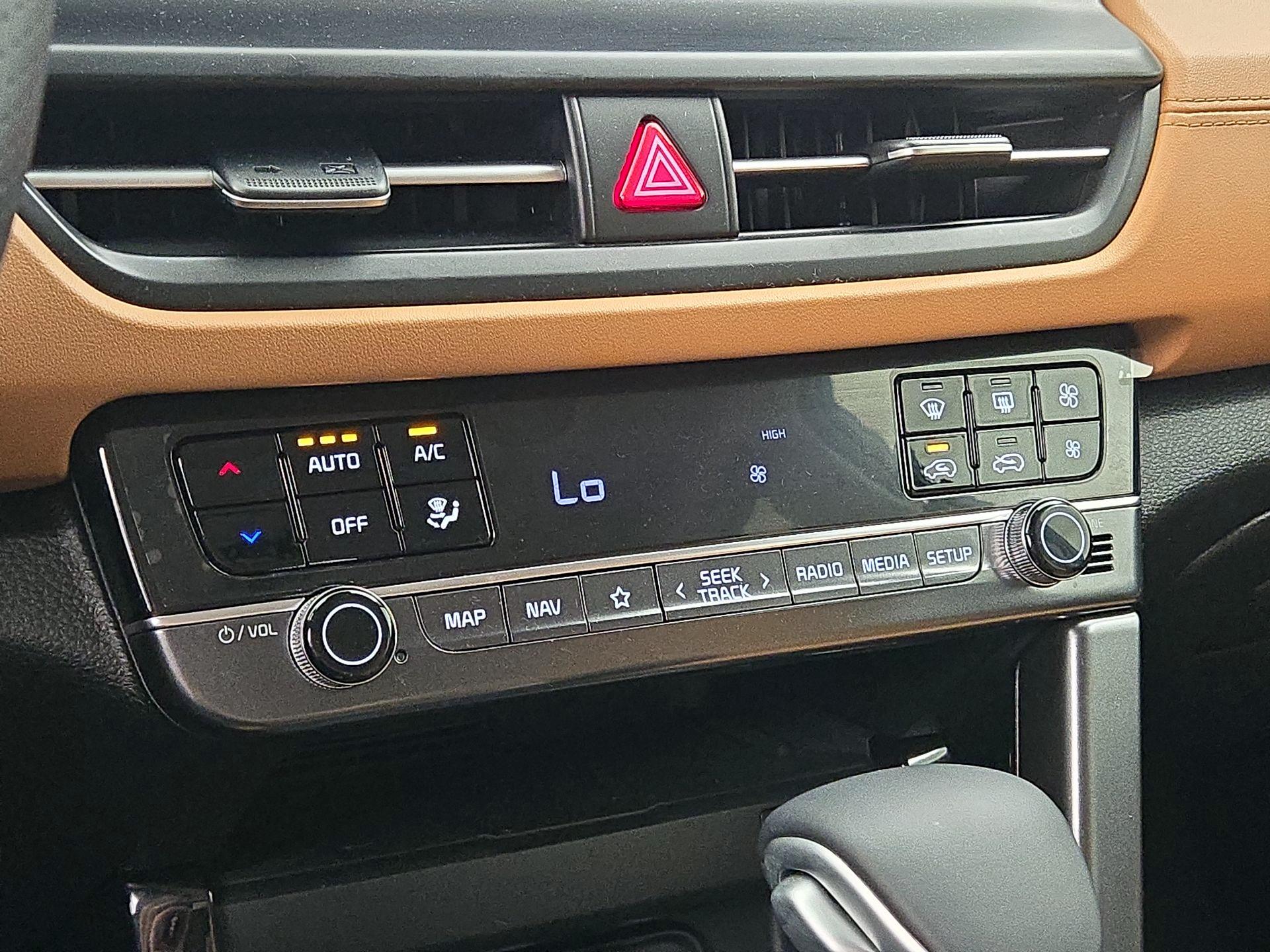 Thumbnail: 2024 Kia Seltos - 17