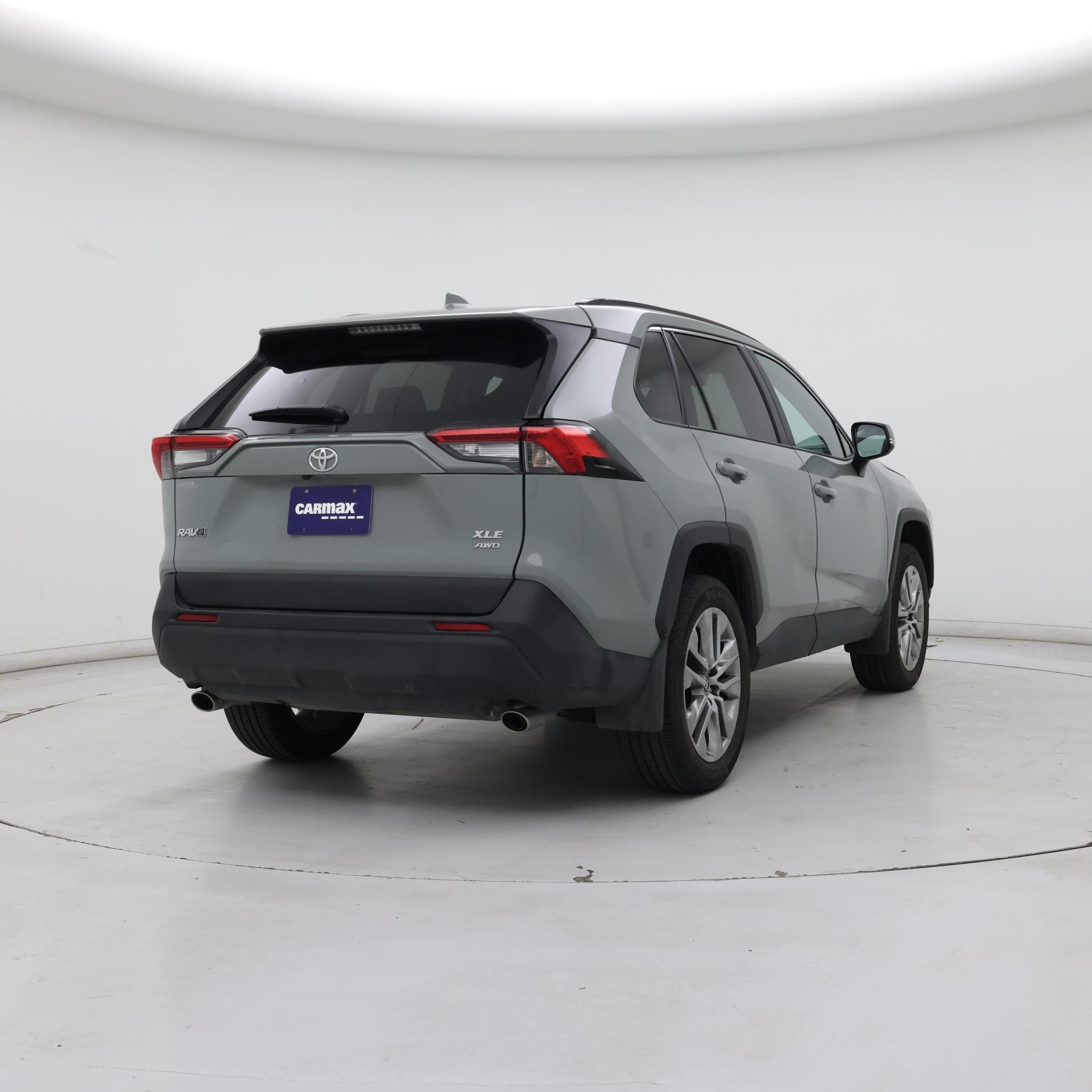 Thumbnail: 2023 Toyota RAV4 - 8