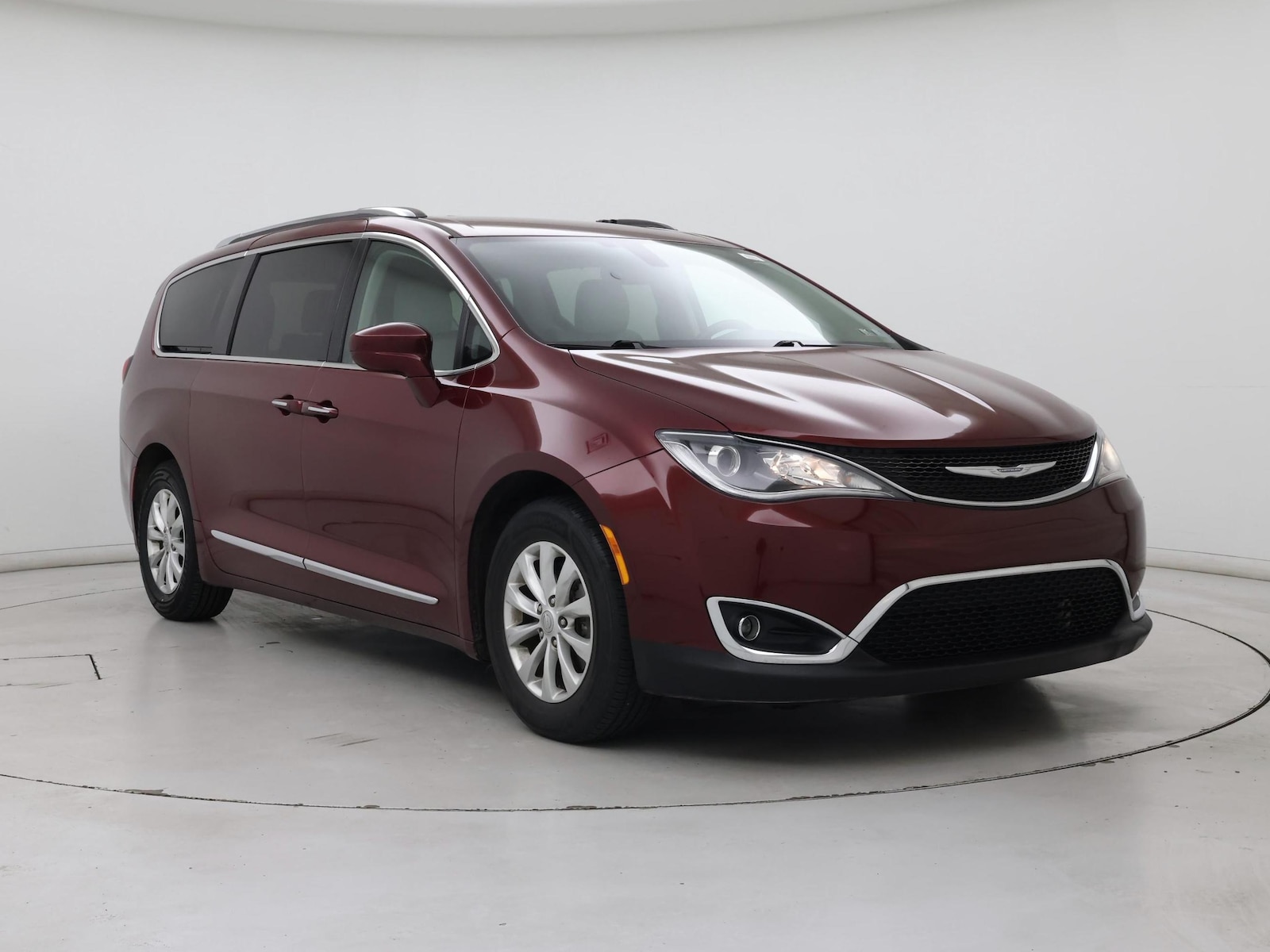 2018 Chrysler Pacifica Touring L - Photo 2