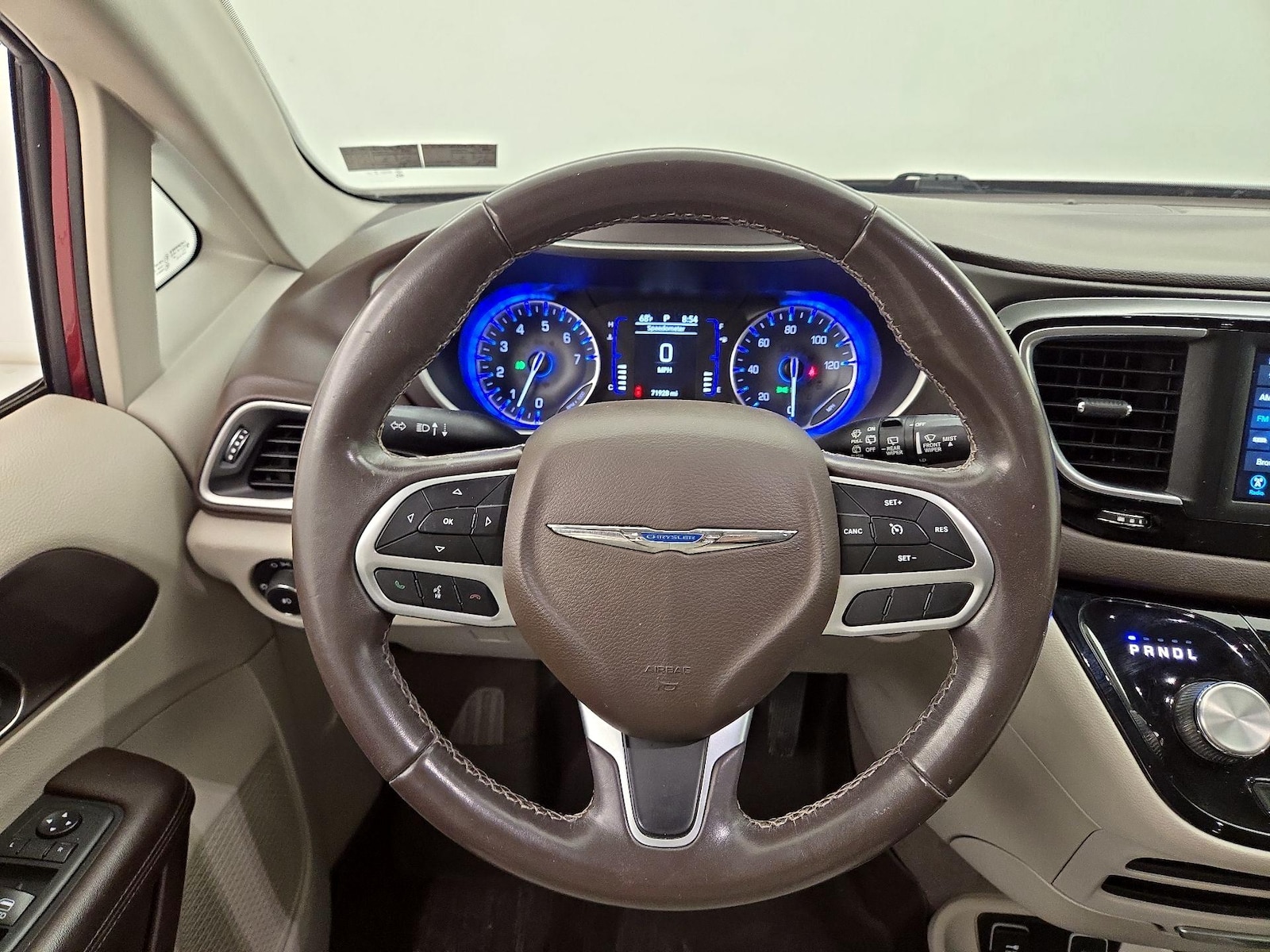 2018 Chrysler Pacifica Touring L - Photo 11