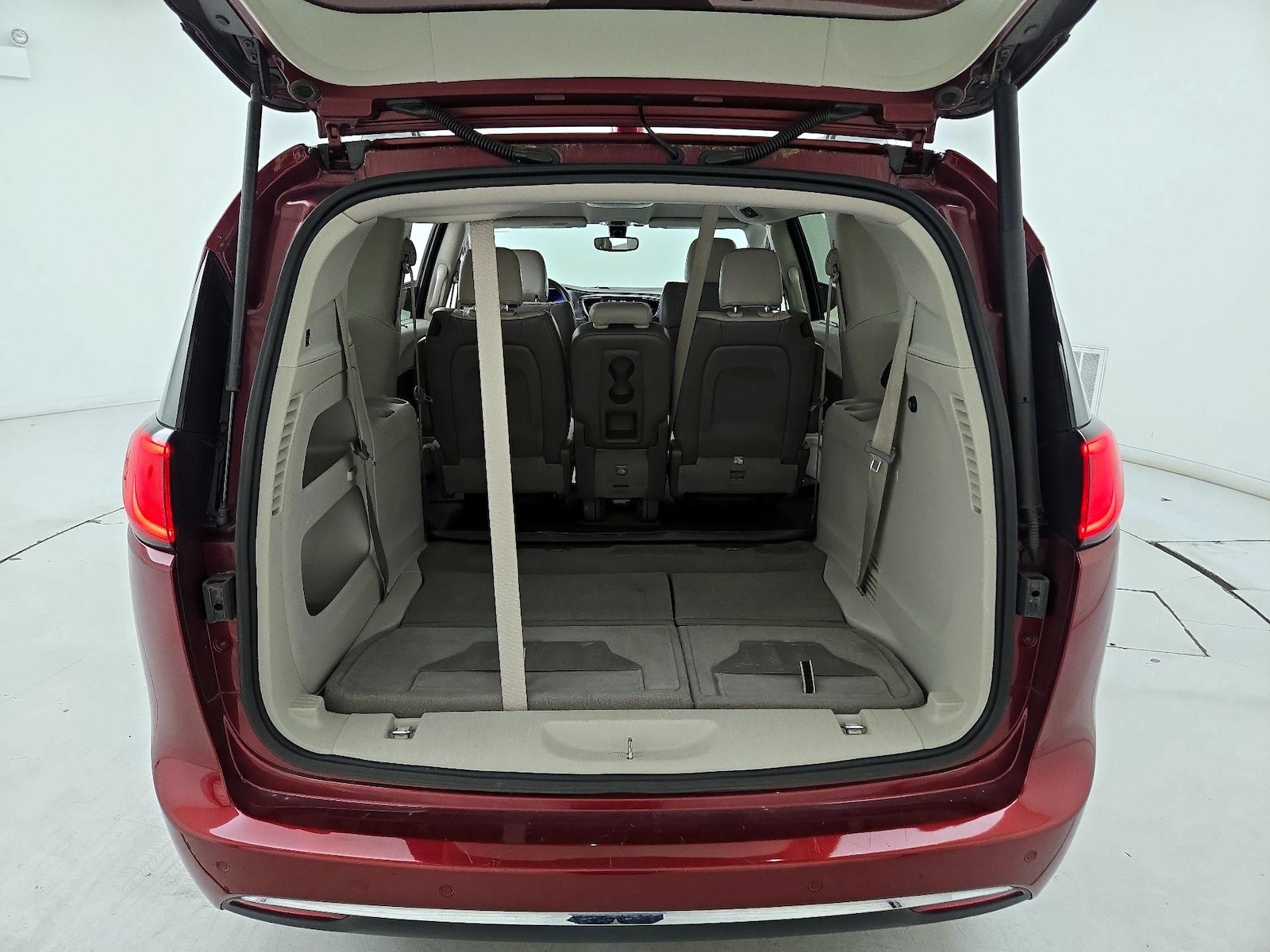 2018 Chrysler Pacifica Touring L - Photo 23
