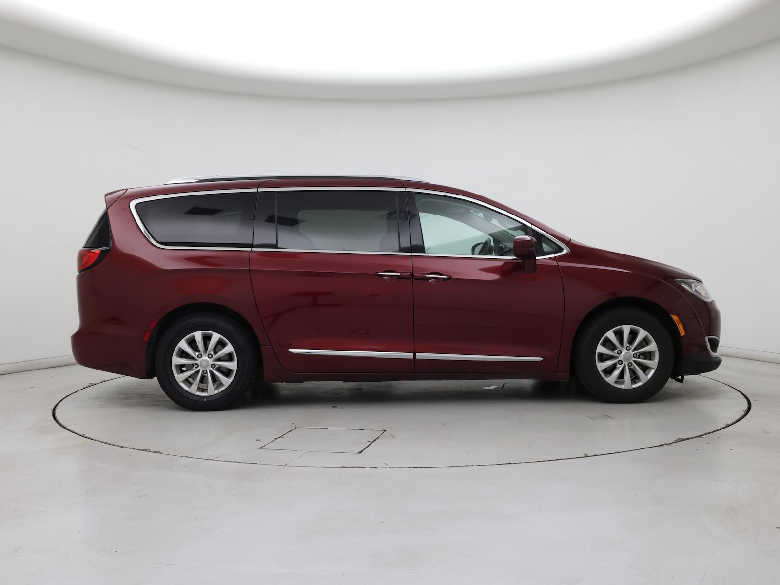 2018 Chrysler Pacifica Touring L - Photo 8