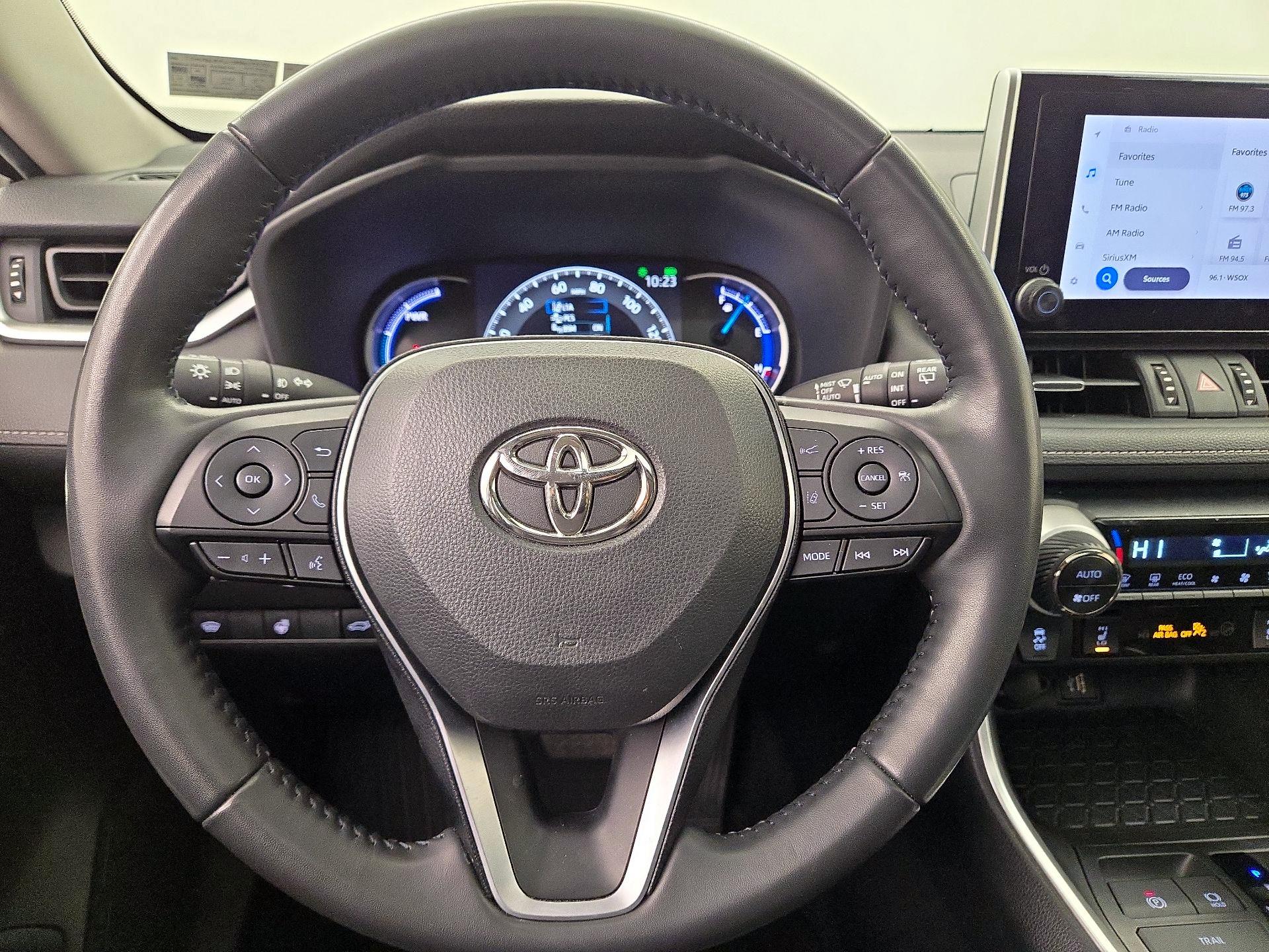 Thumbnail: 2023 Toyota RAV4 - 10