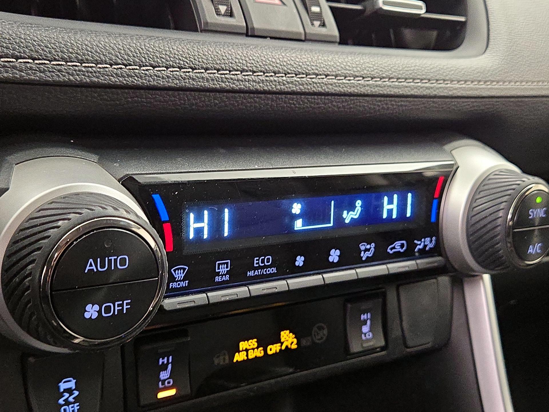 Thumbnail: 2023 Toyota RAV4 - 15