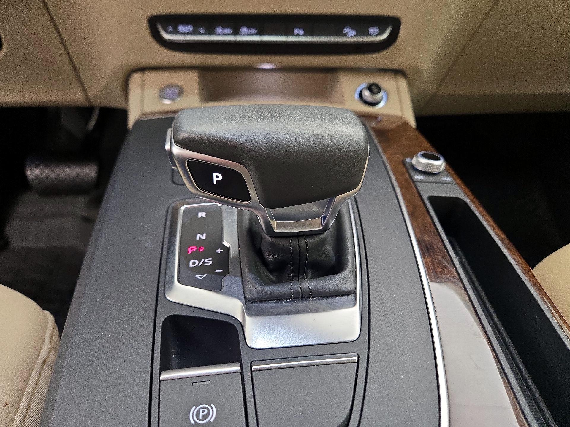 Thumbnail: 2018 Audi Q5 - 18