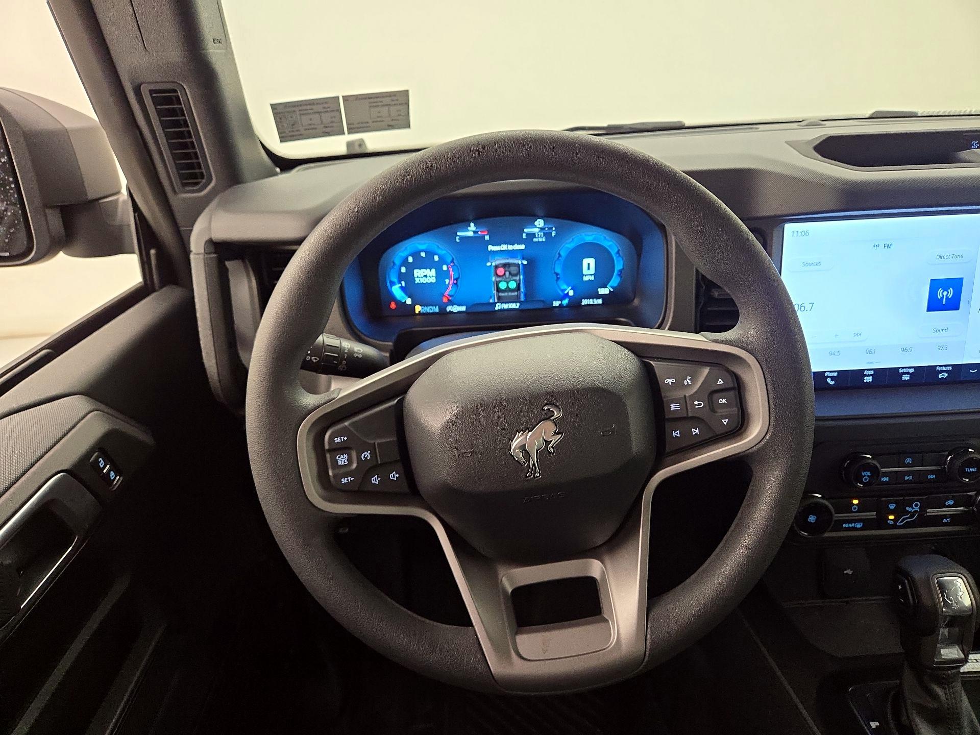 Thumbnail: 2025 Ford Bronco - 10