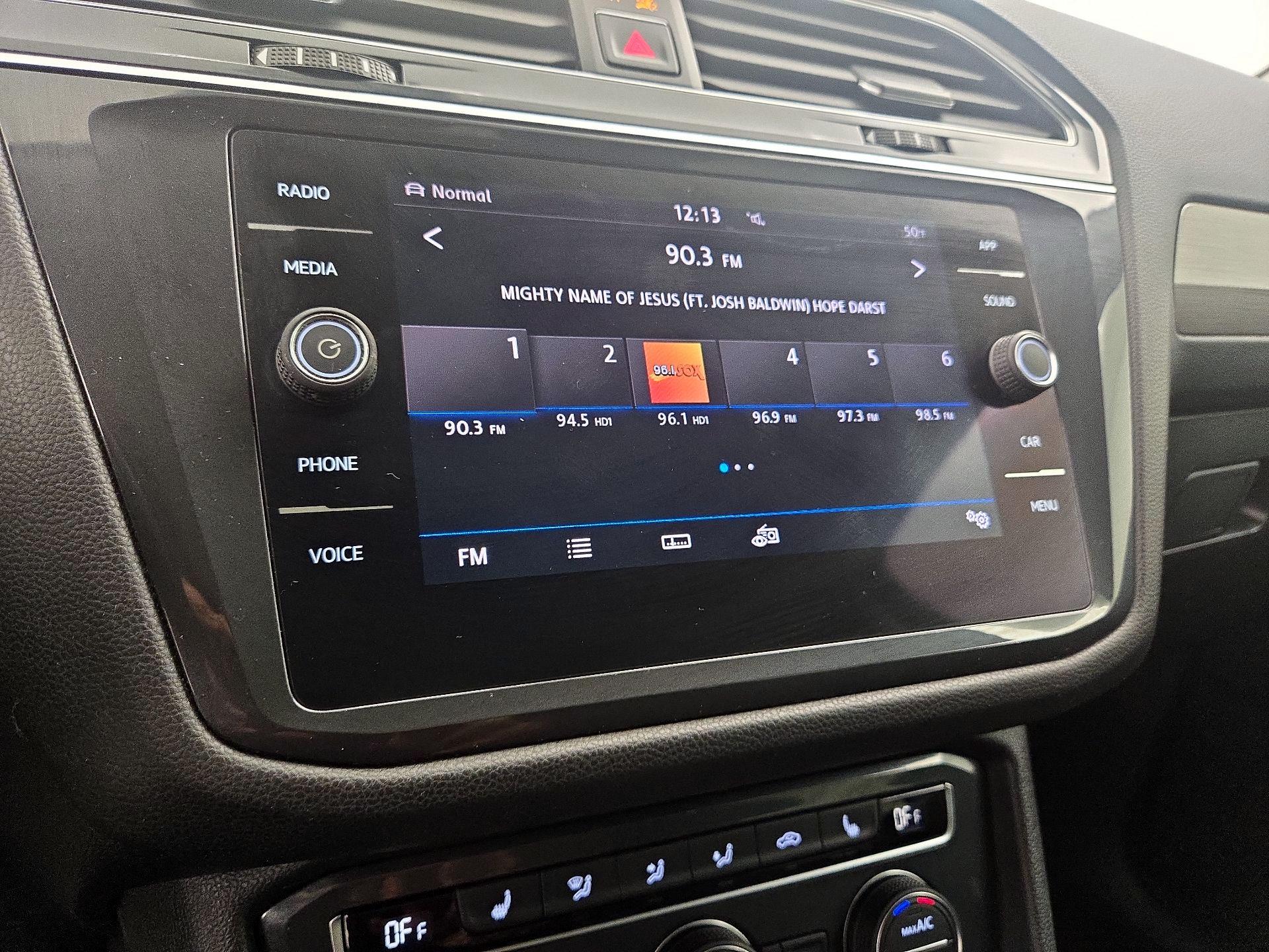 Thumbnail: 2018 Volkswagen Tiguan - 15