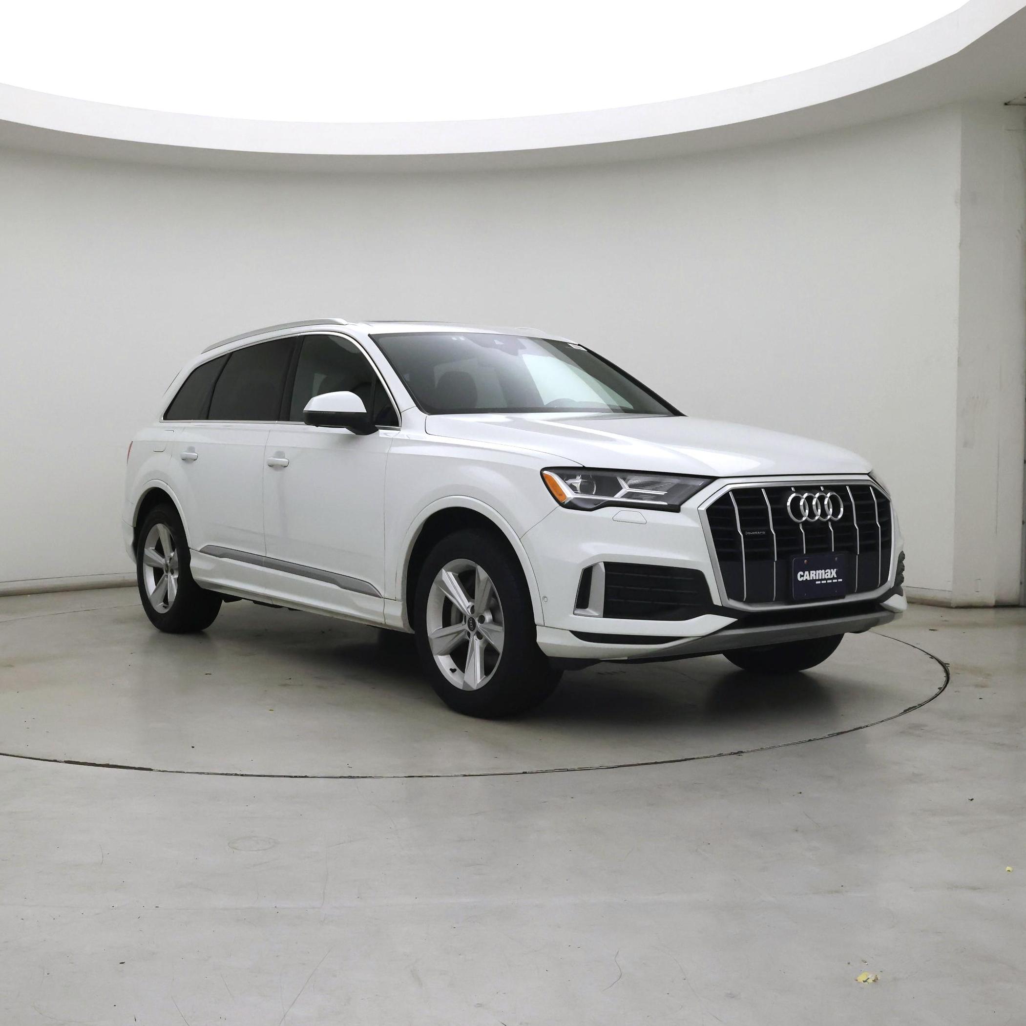 White 2021 Audi Q7 quattro Premium 45 TFSI SUV / Crossover All-Wheel Drive Automatic