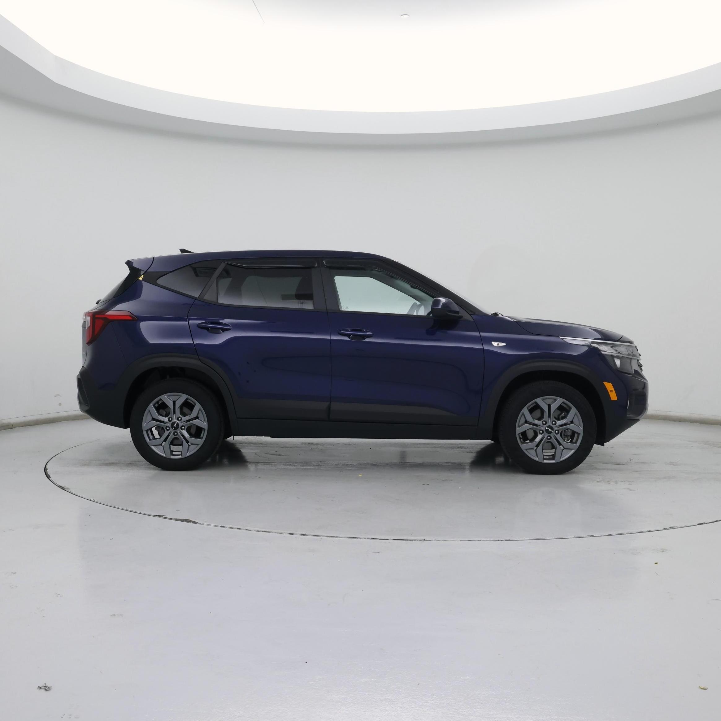 Thumbnail: 2025 Kia Seltos - 7