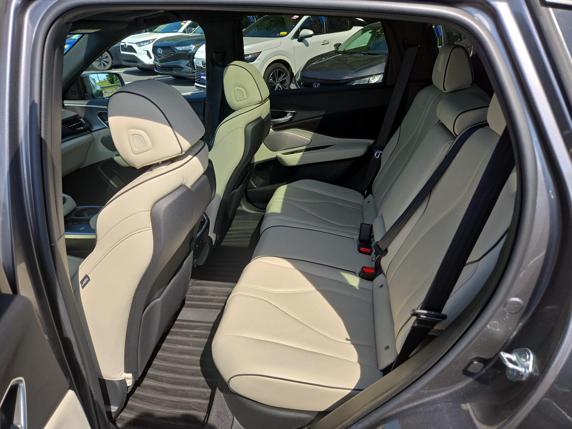 Thumbnail: 2025 Acura RDX - 19