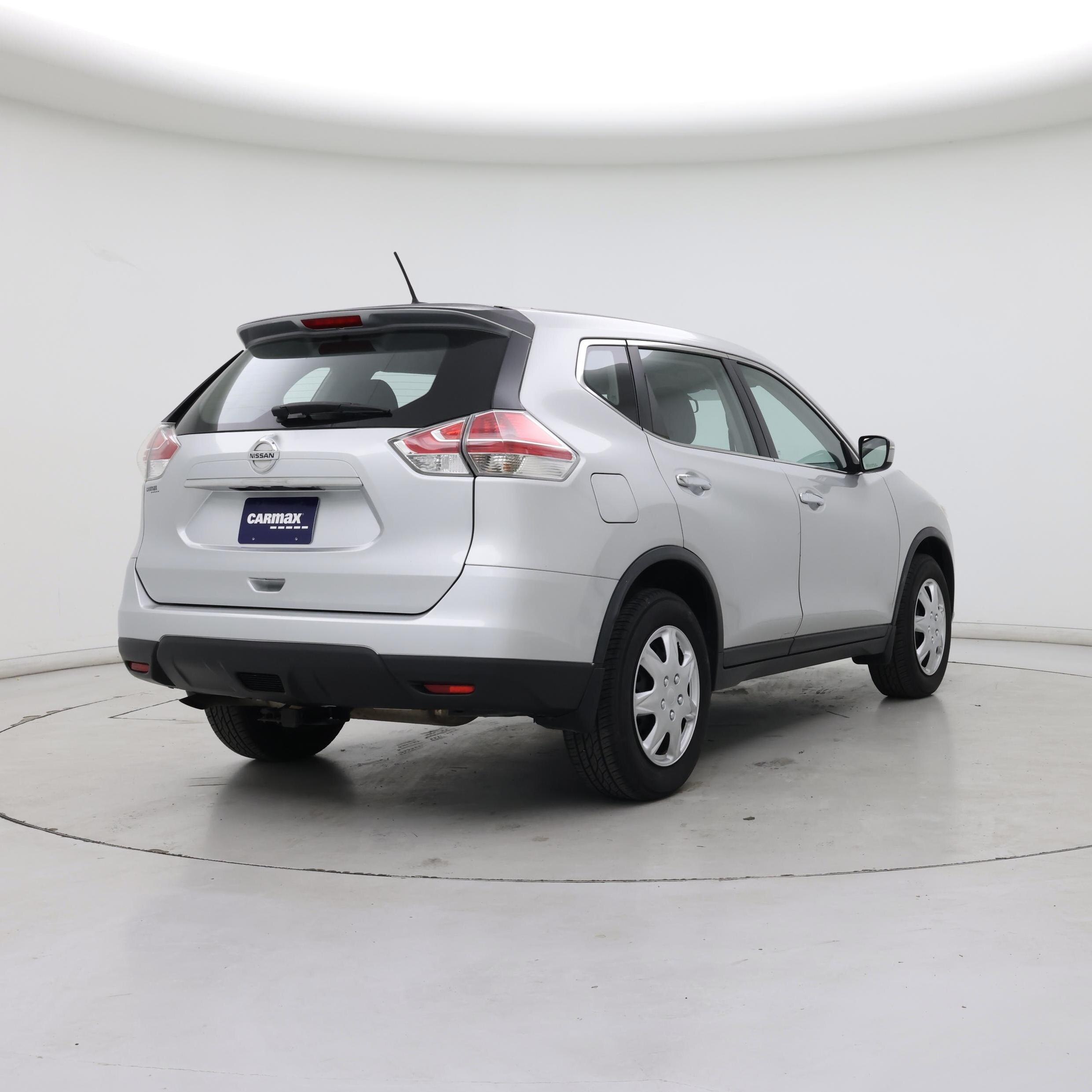 Thumbnail: 2015 Nissan Rogue - 8