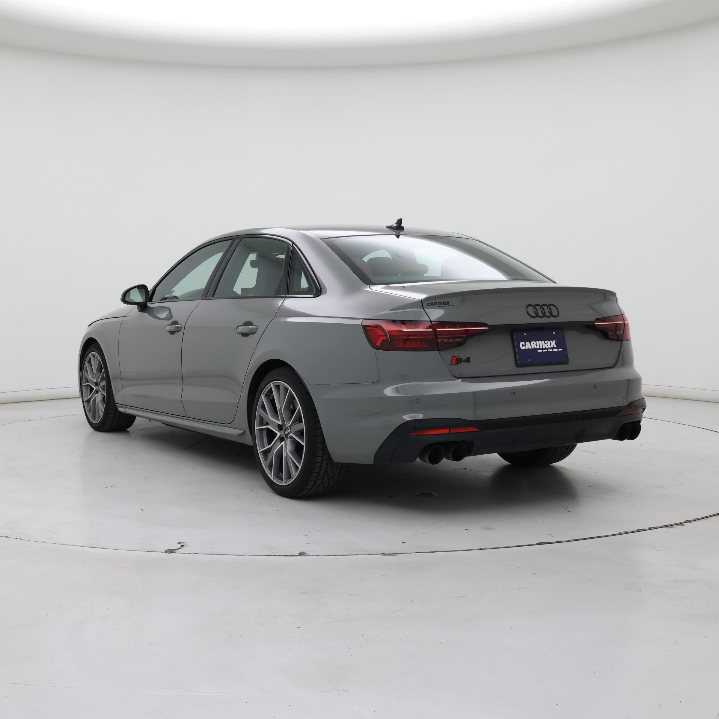 Thumbnail: 2022 Audi S4 - 2