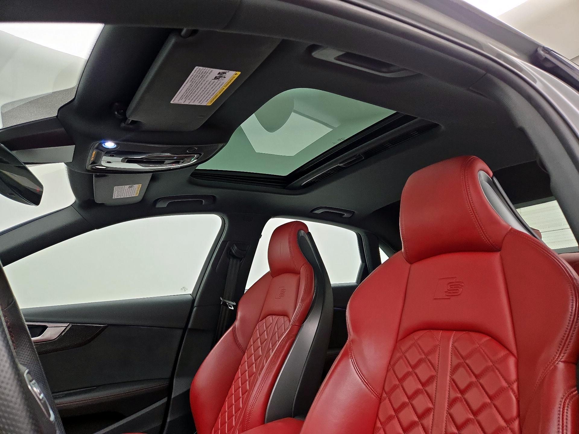 Thumbnail: 2022 Audi S4 - 19
