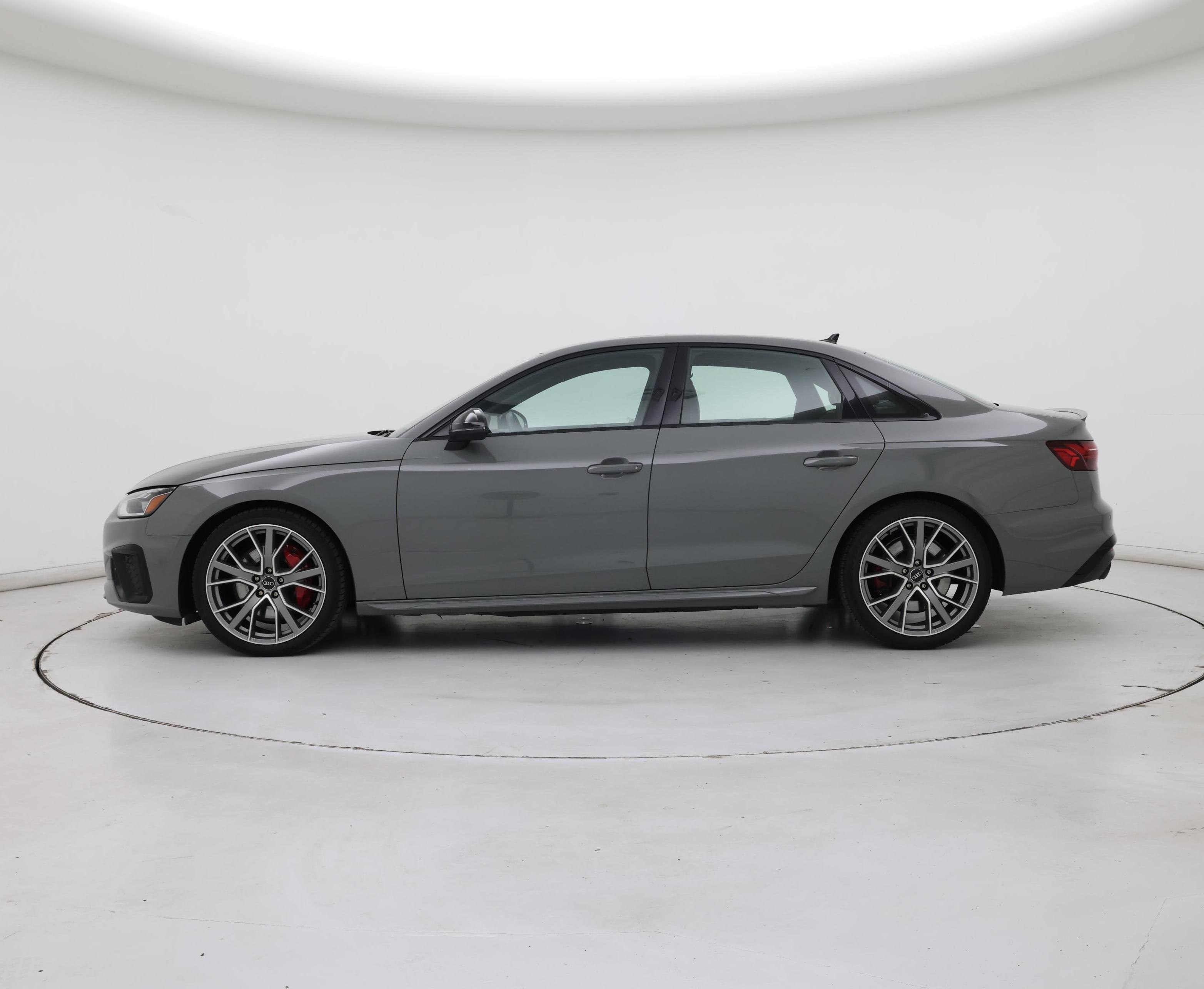 Thumbnail: 2022 Audi S4 - 3
