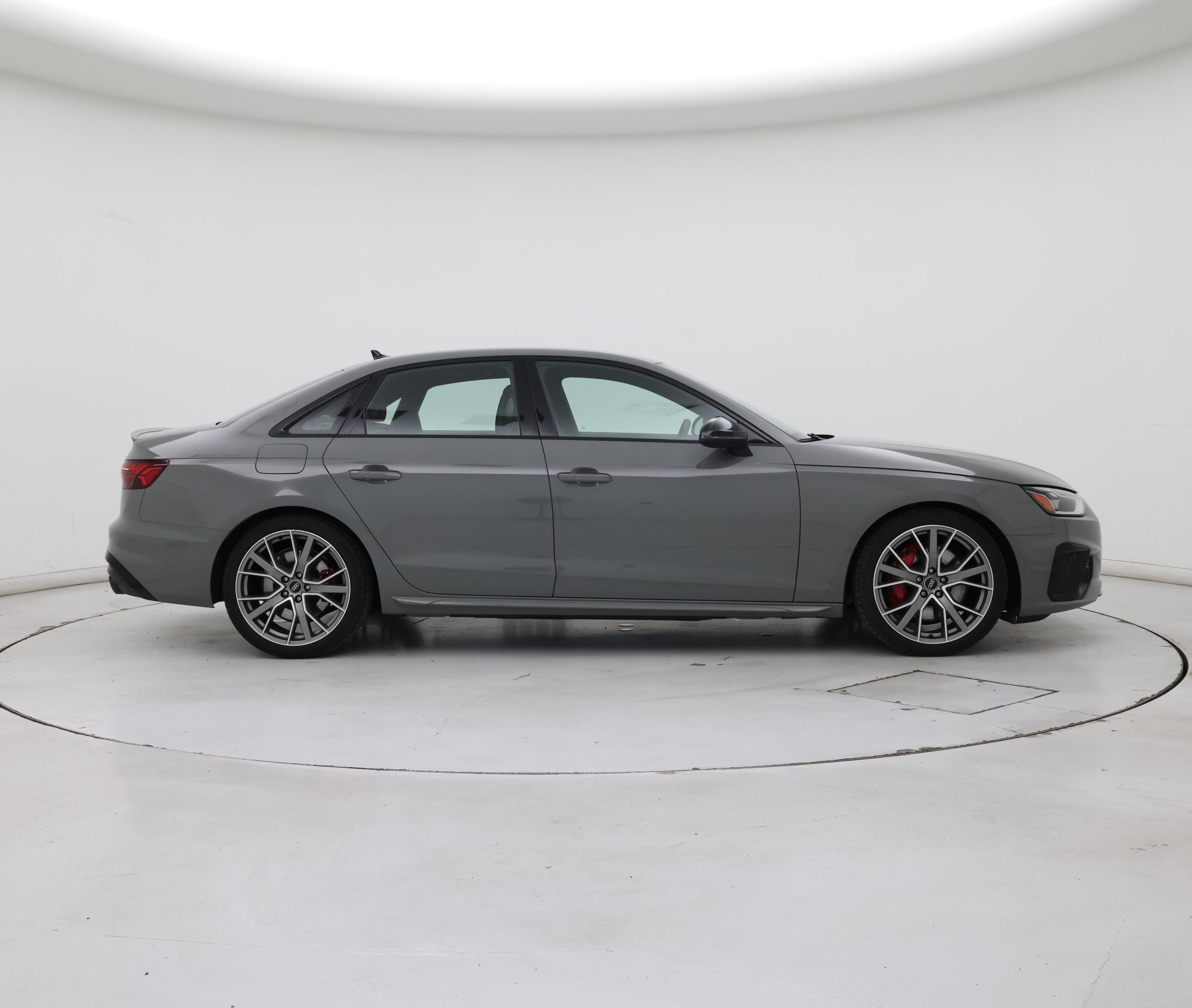 Thumbnail: 2022 Audi S4 - 7