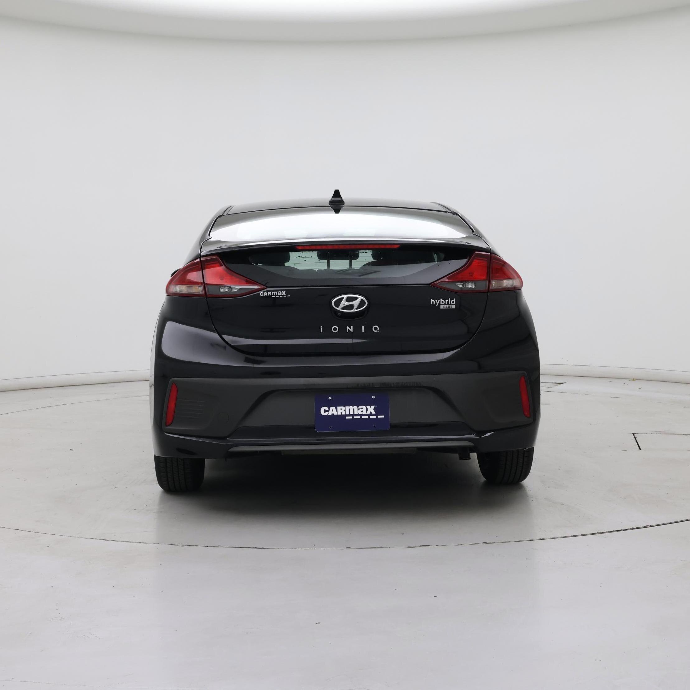 Thumbnail: 2017 Hyundai Ioniq - 6
