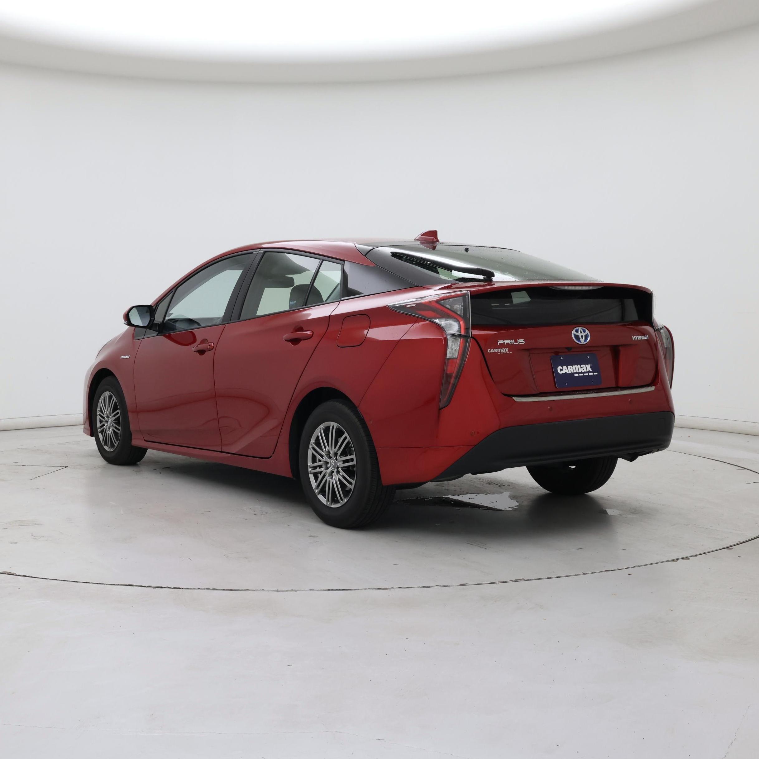 Thumbnail: 2016 Toyota Prius - 2
