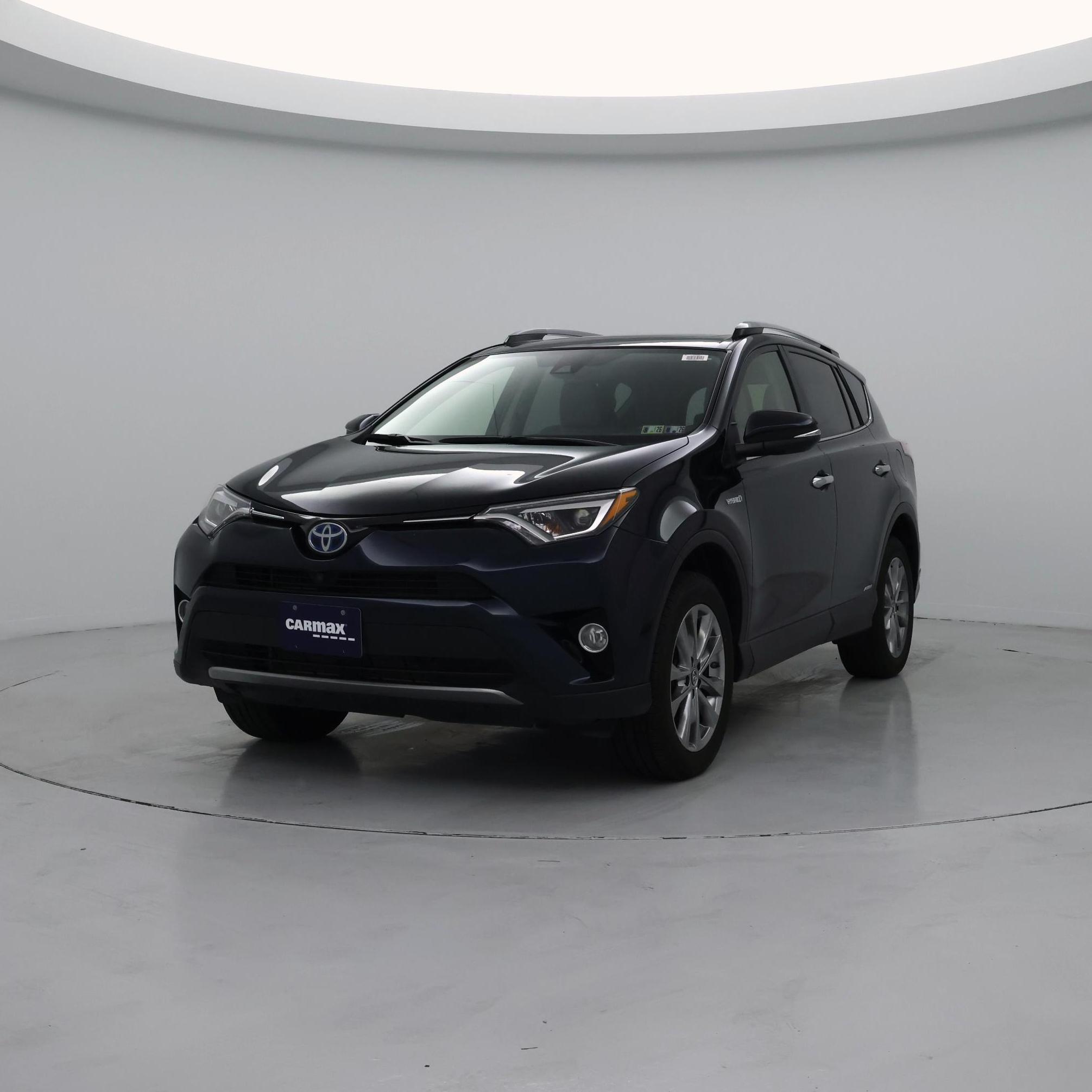 Thumbnail: 2018 Toyota RAV4 - 4