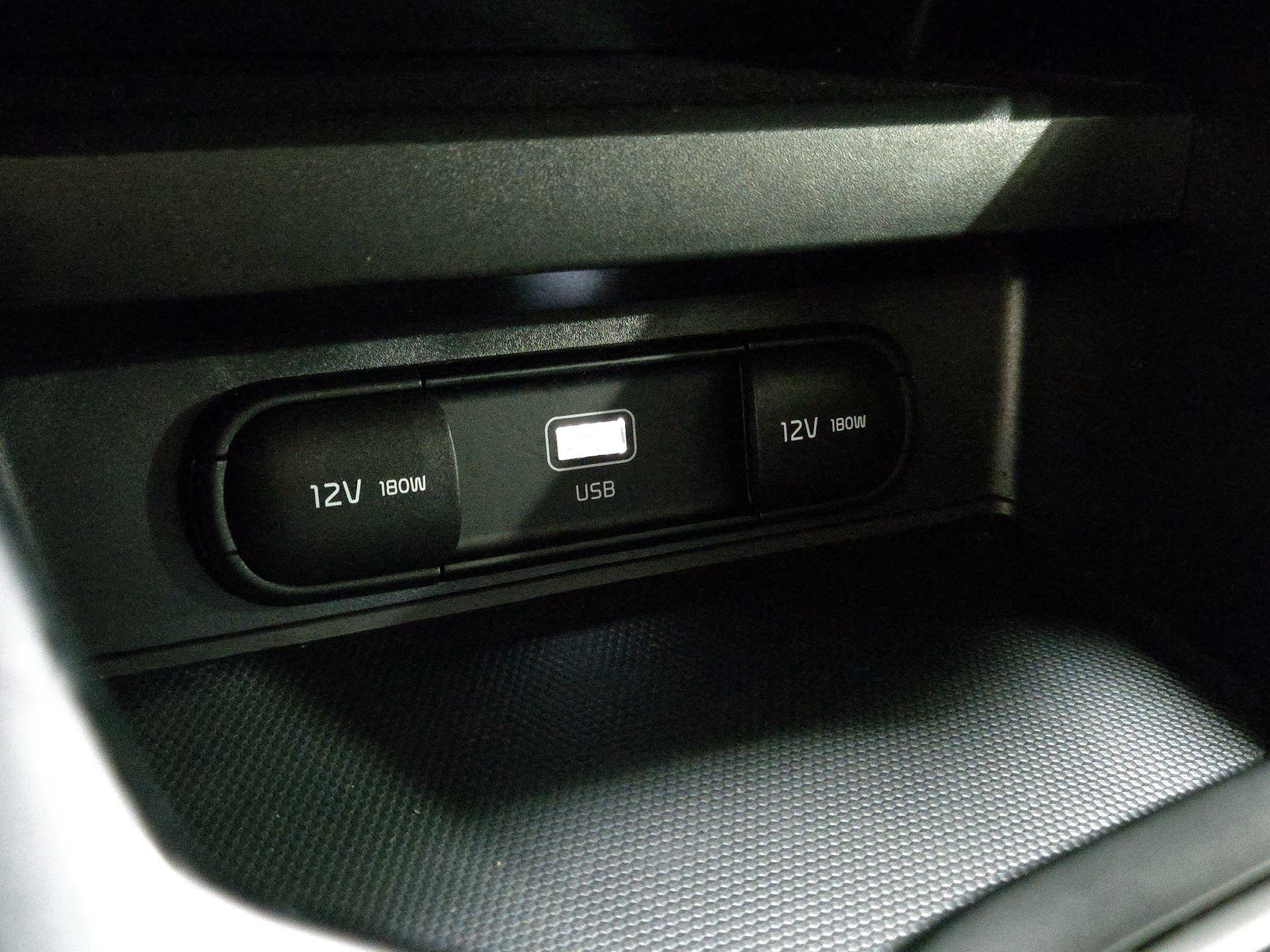 Thumbnail: 2023 Kia Soul - 18