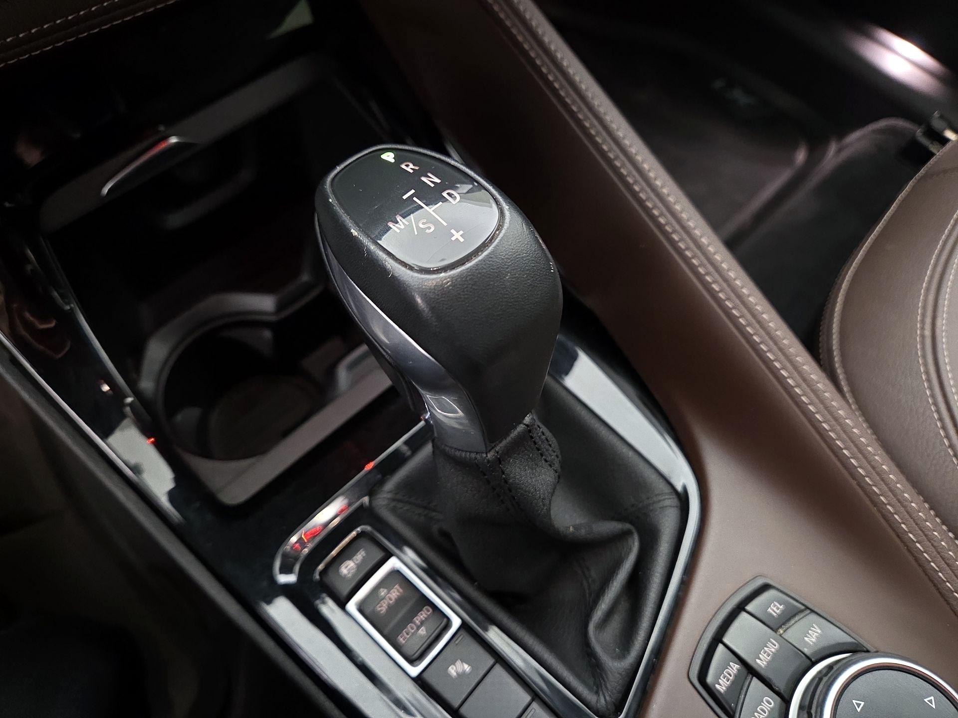 Thumbnail: 2016 BMW X1 - 15