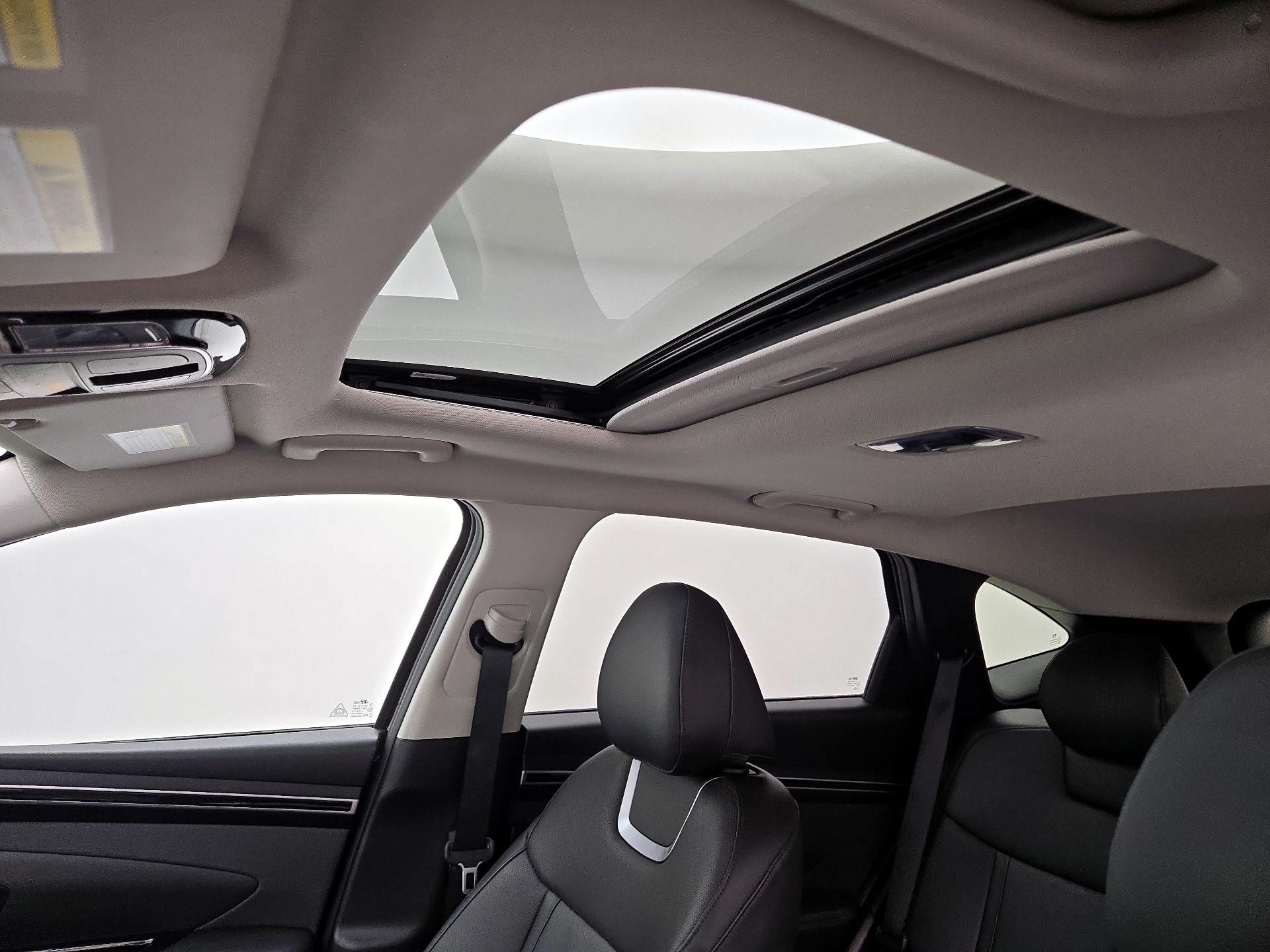 Thumbnail: 2022 Hyundai Tucson - 19