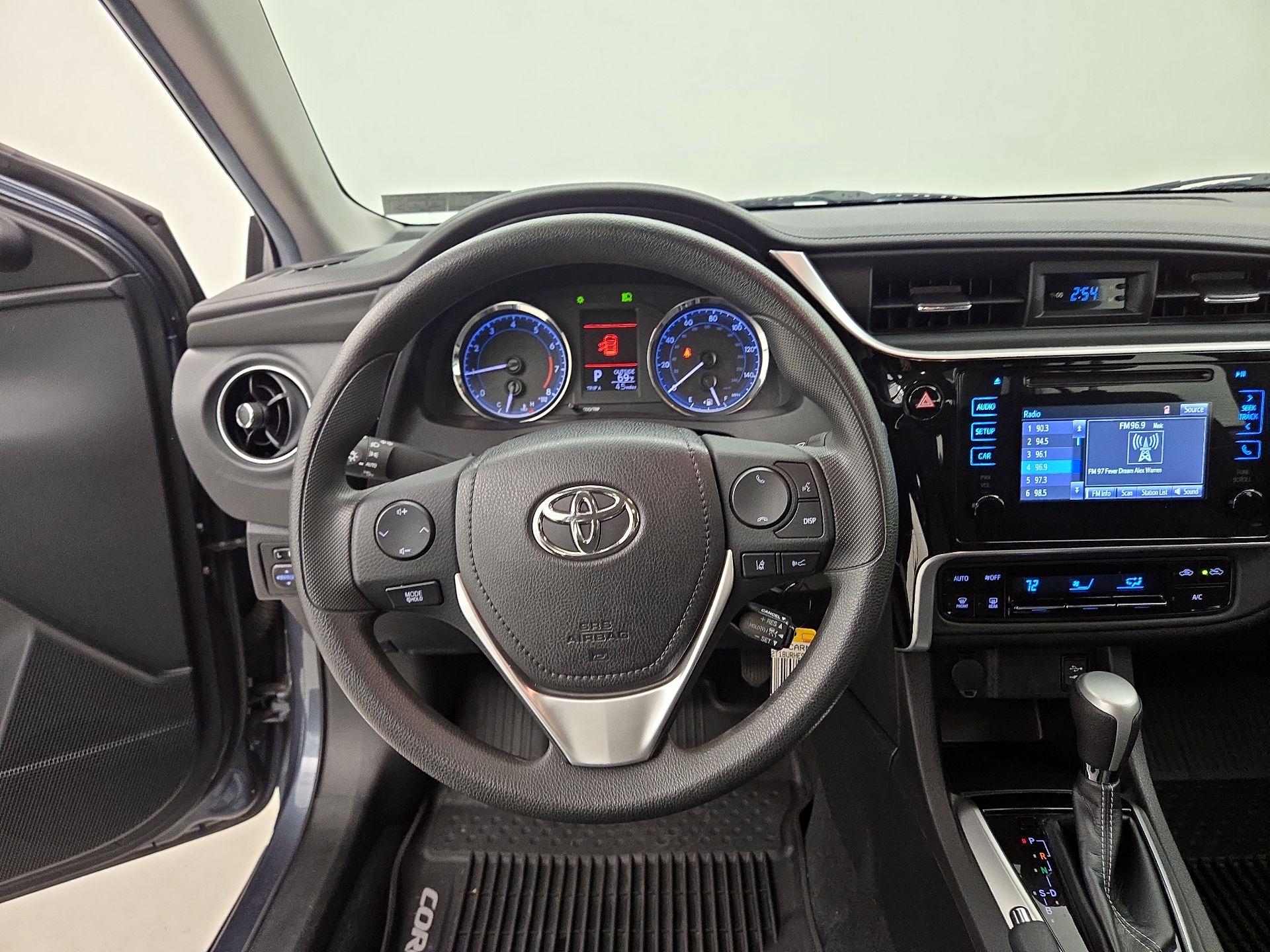 Thumbnail: 2019 Toyota Corolla - 10
