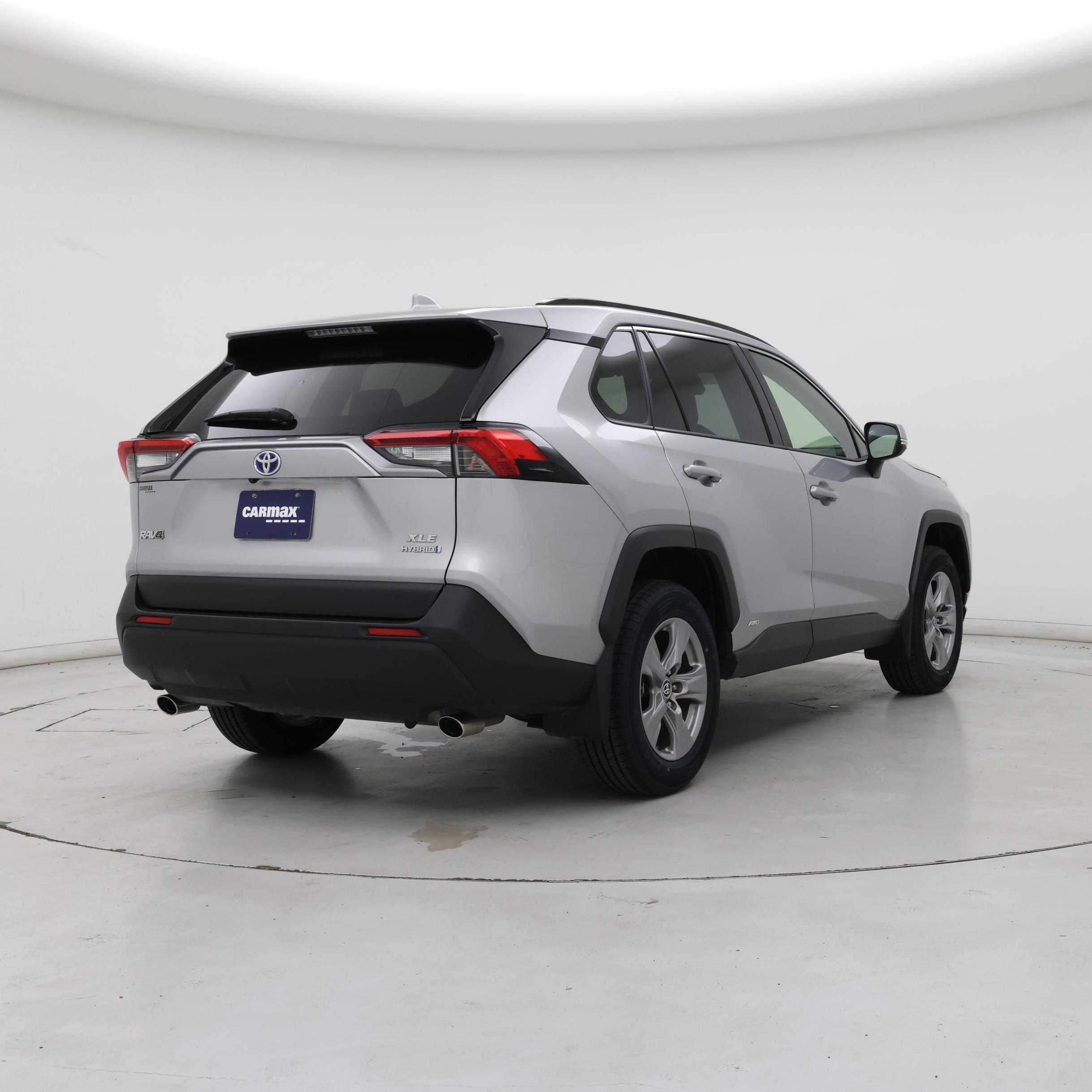 Thumbnail: 2024 Toyota RAV4 - 8