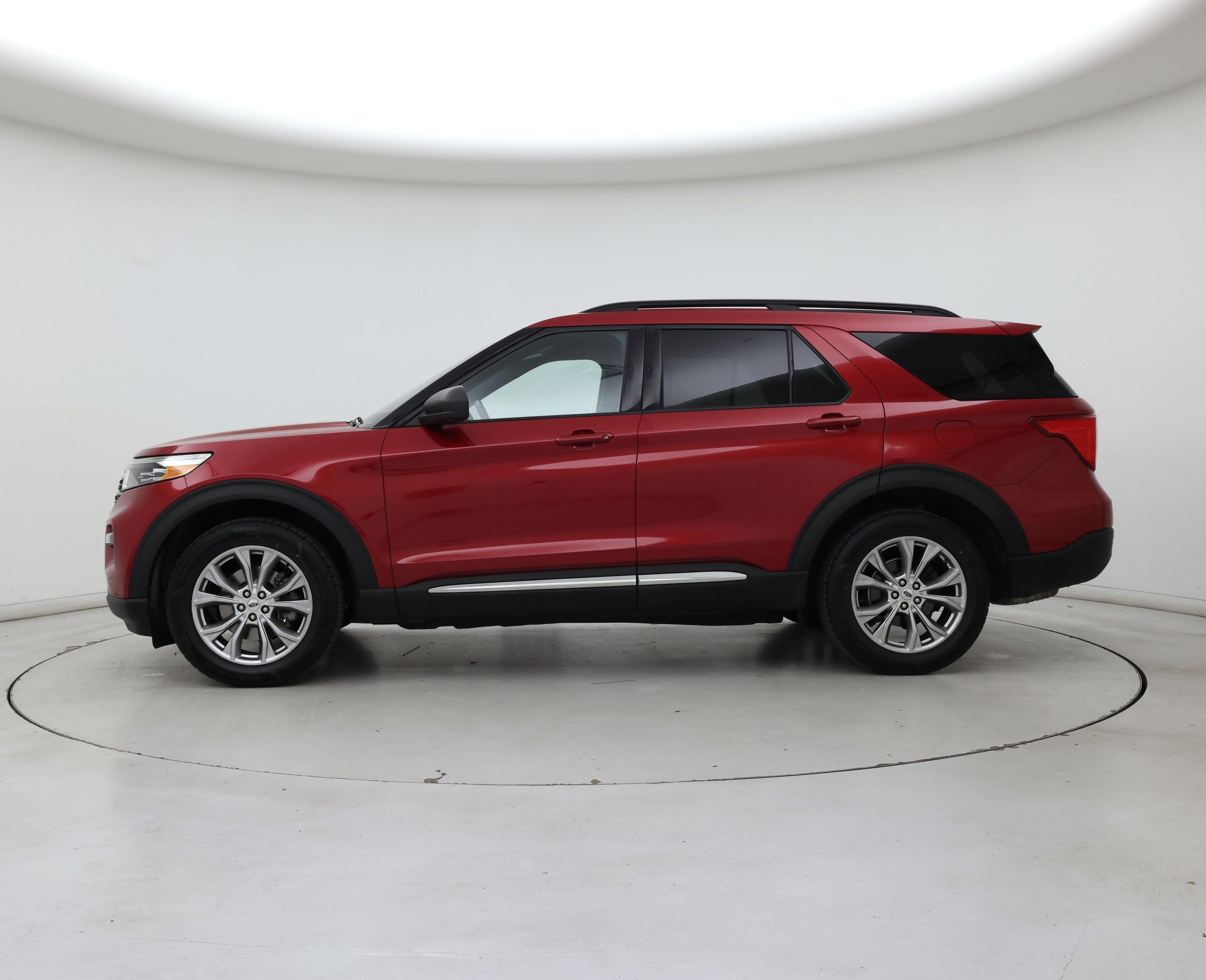 Thumbnail: 2020 Ford Explorer - 3